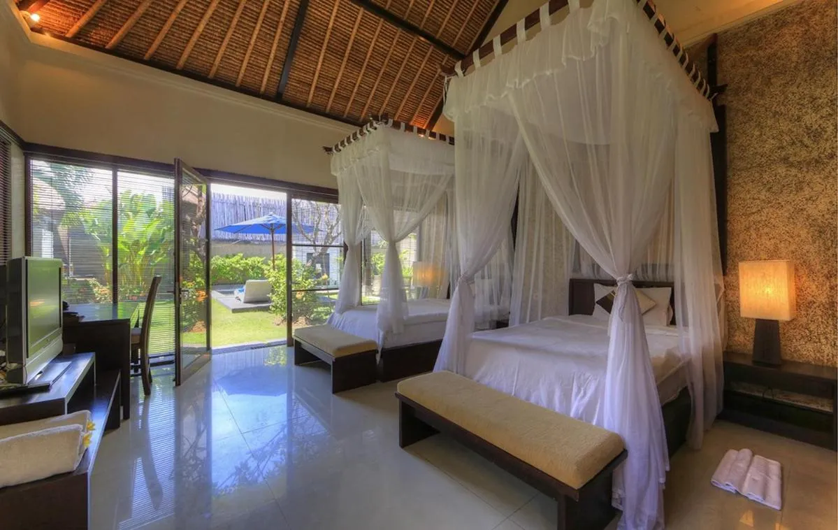 Bedroom, Bed in Bali Rich Villas