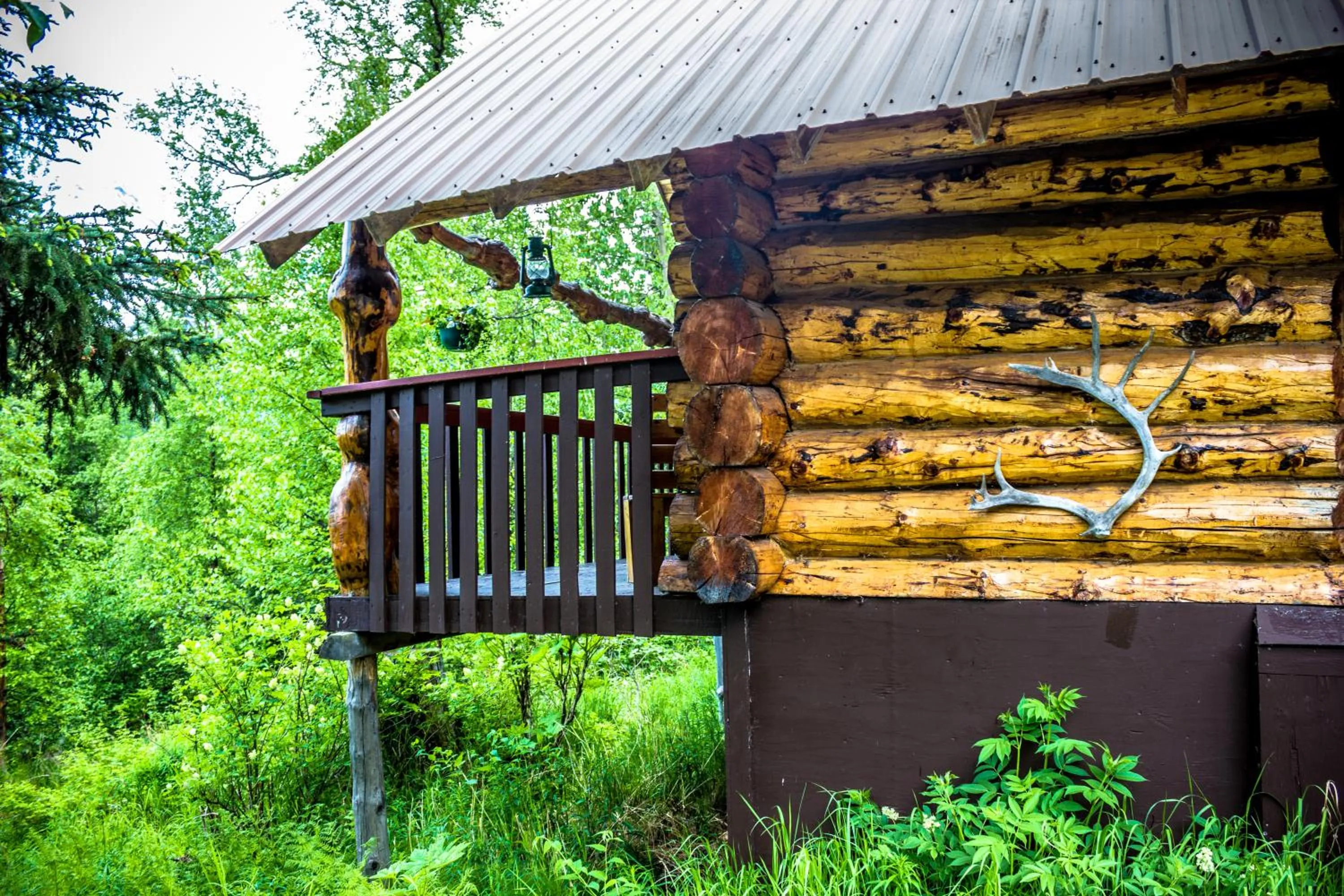 Balcony/Terrace in Midnight Sun Log Cabins