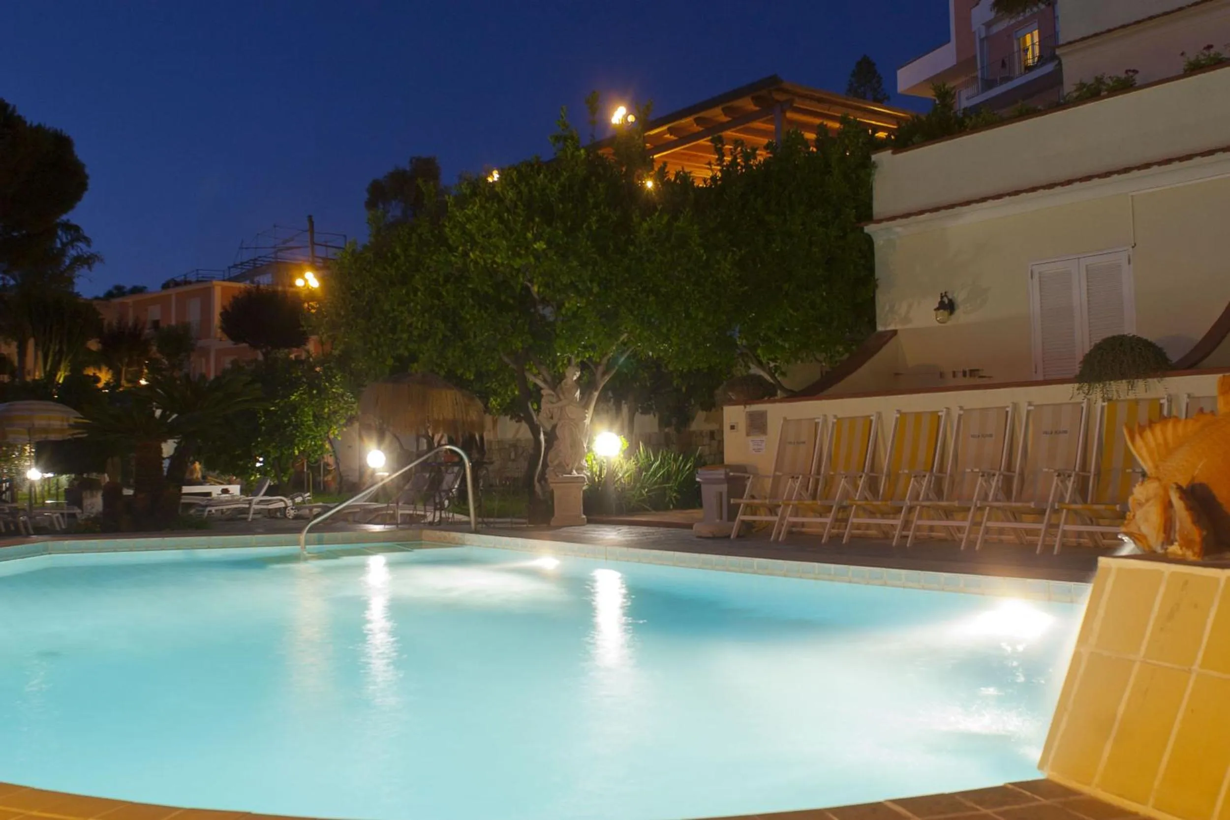 Swimming pool in Resort Villa Flavio