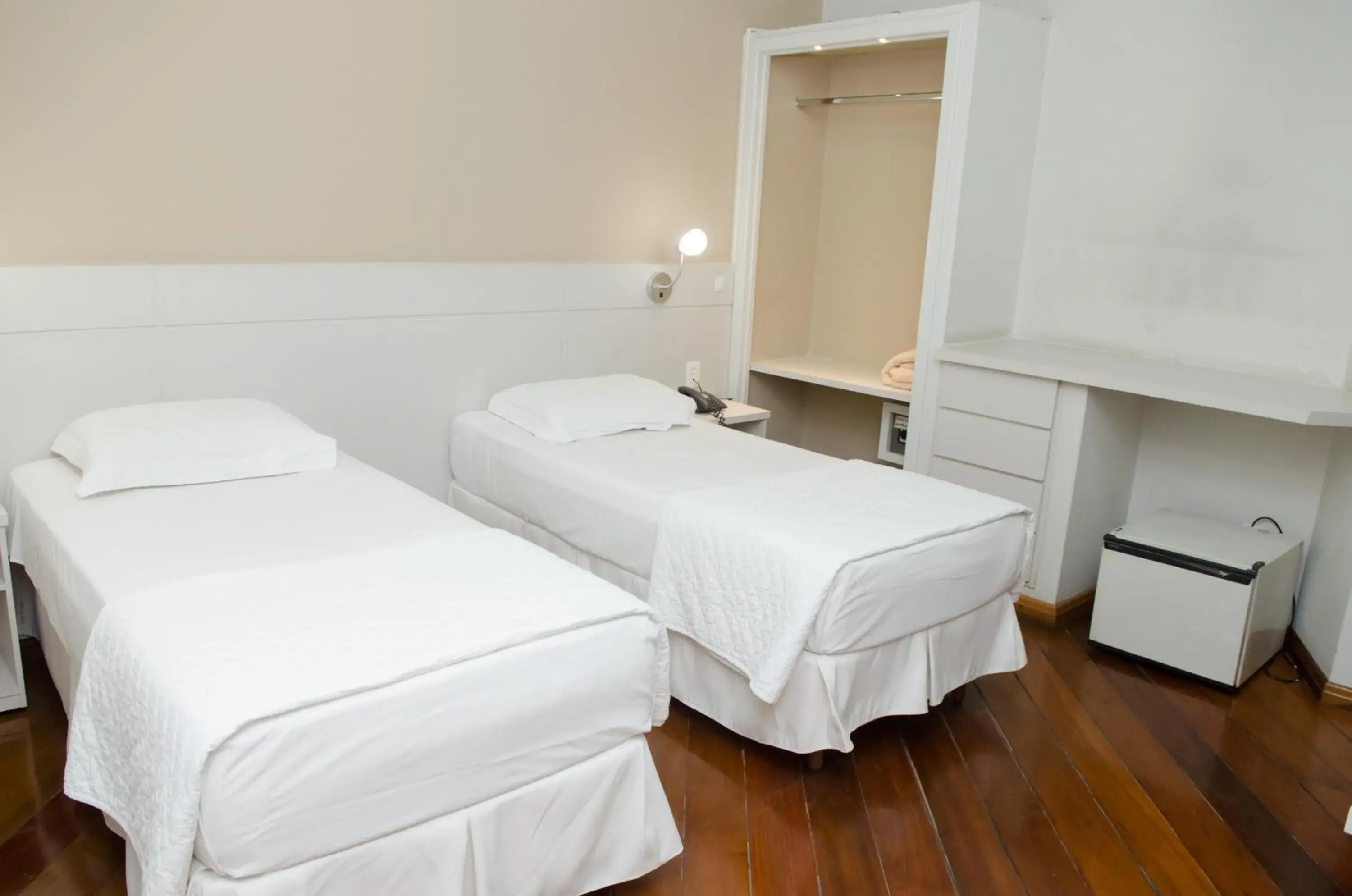 Standard Twin Room in Samba Betim Standard Twin Room in Samba Betim