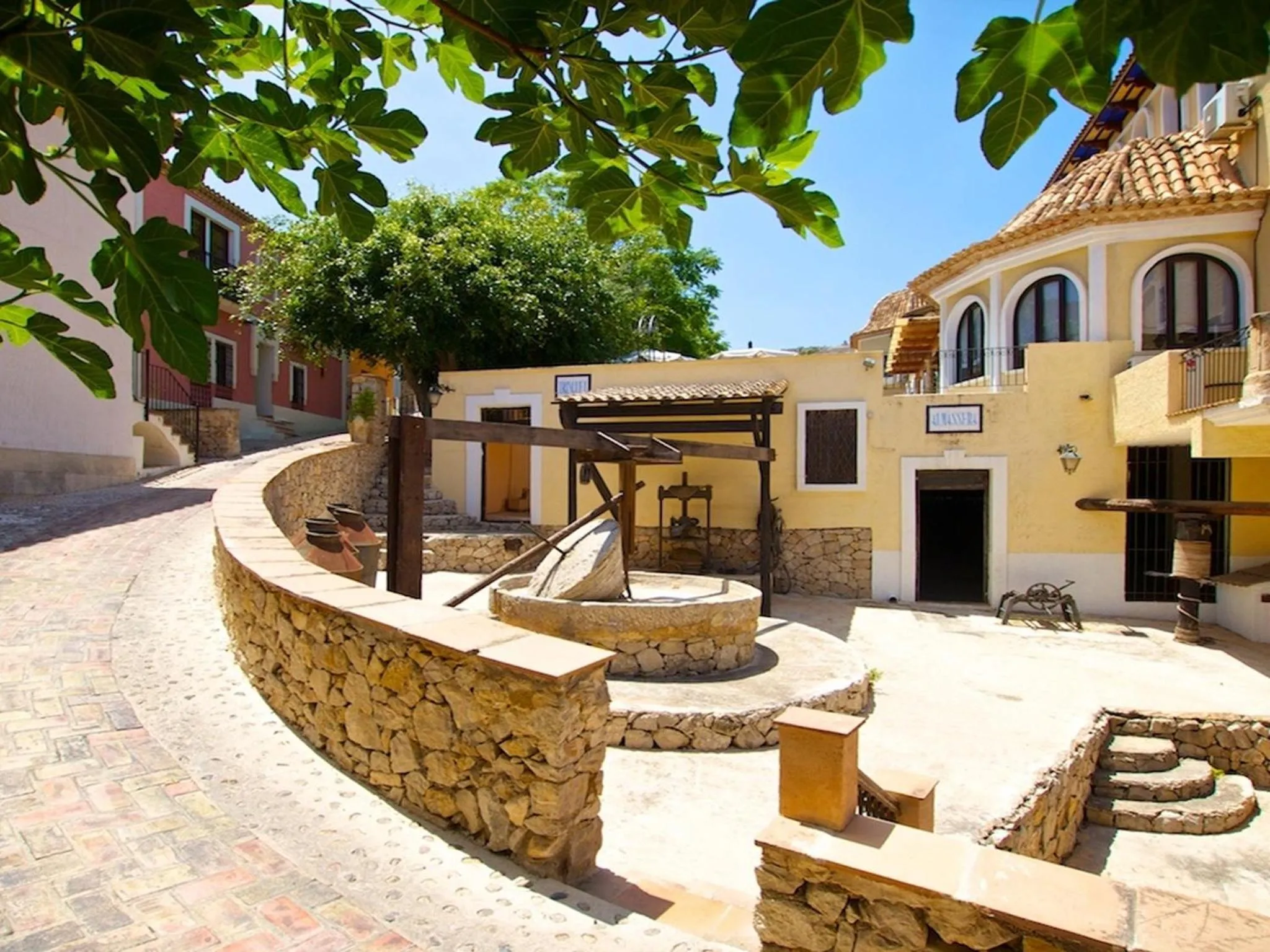 Facade/entrance in Occidental Pueblo Acantilado