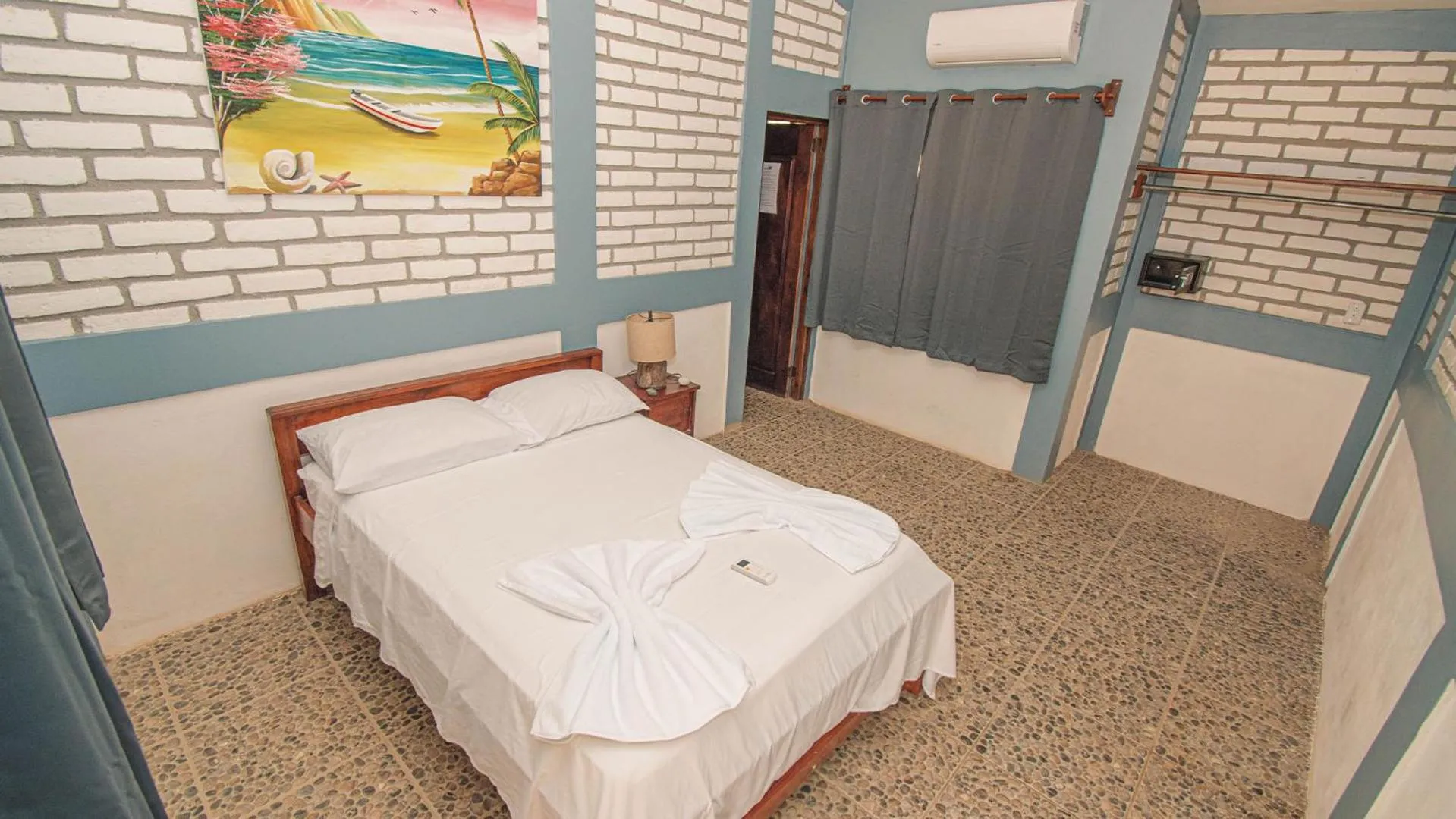 Queen Room in The Barrel Hostel