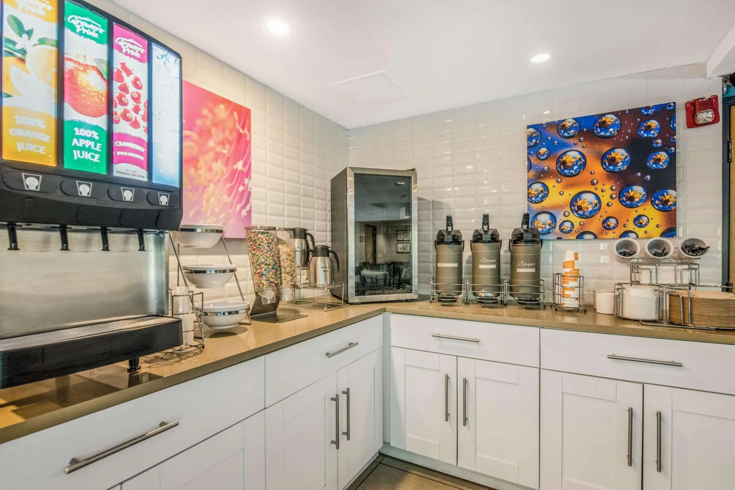 Restaurant/places to eat in Sleep Inn Fort Mill near Carowinds Blvd