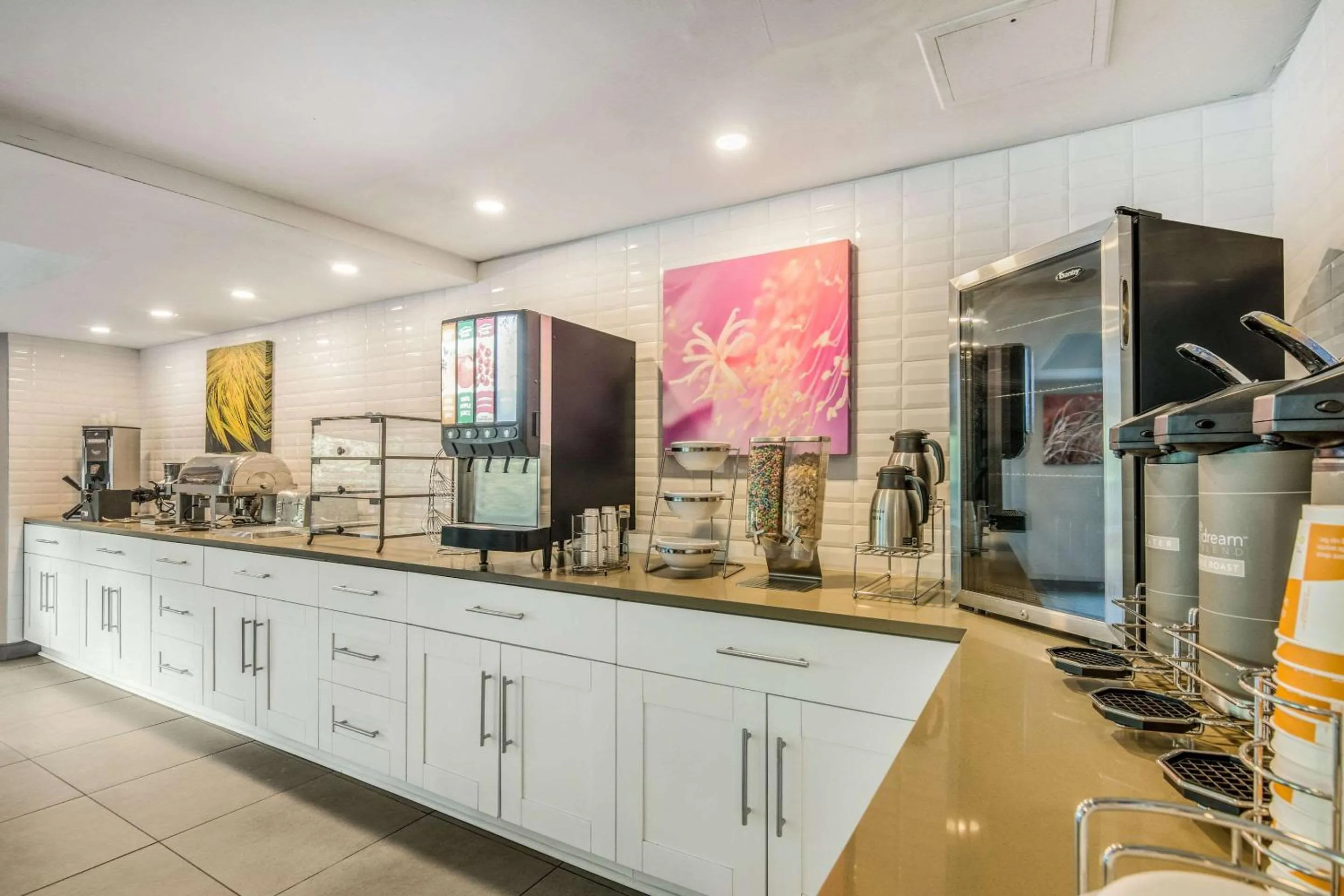 Restaurant/places to eat in Sleep Inn Fort Mill near Carowinds Blvd