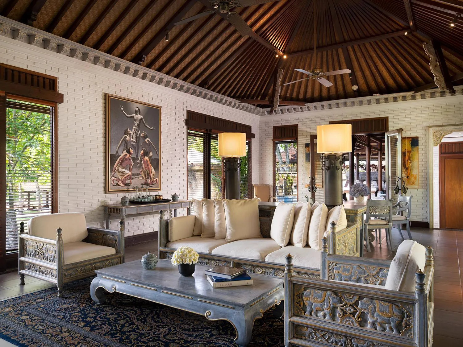 Living room in Tanah Gajah, a Resort by Hadiprana