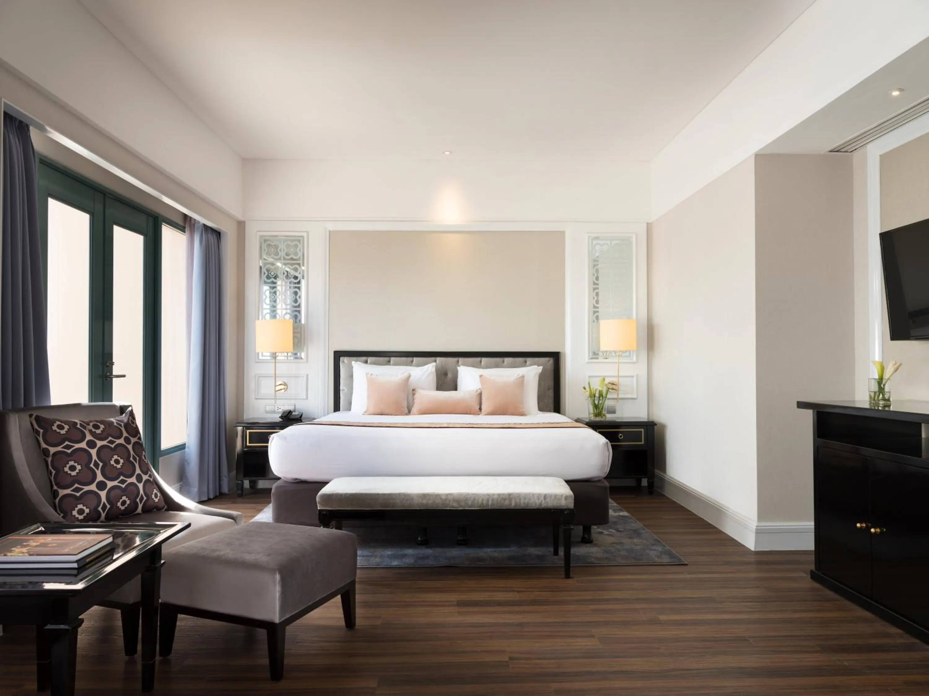 Bedroom, Bed in Melia Purosani Yogyakarta