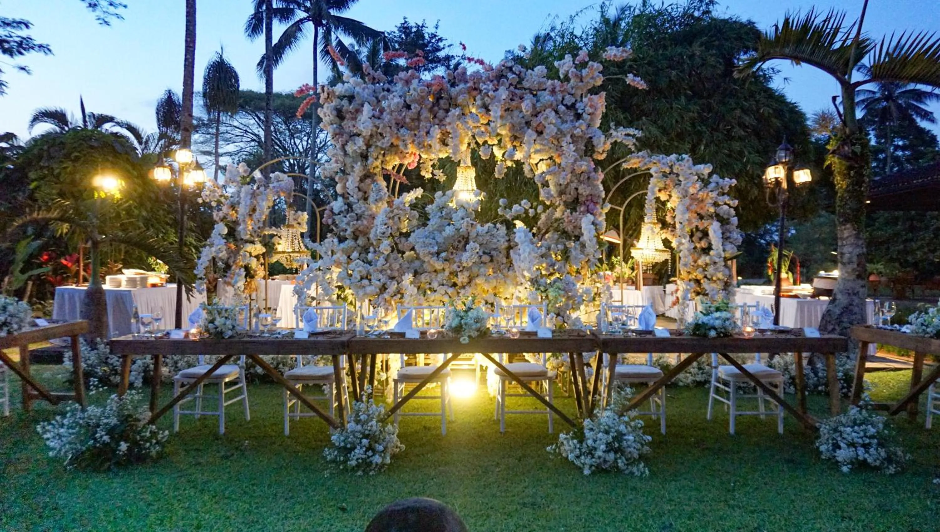 wedding in MesaStila Resort and Spa