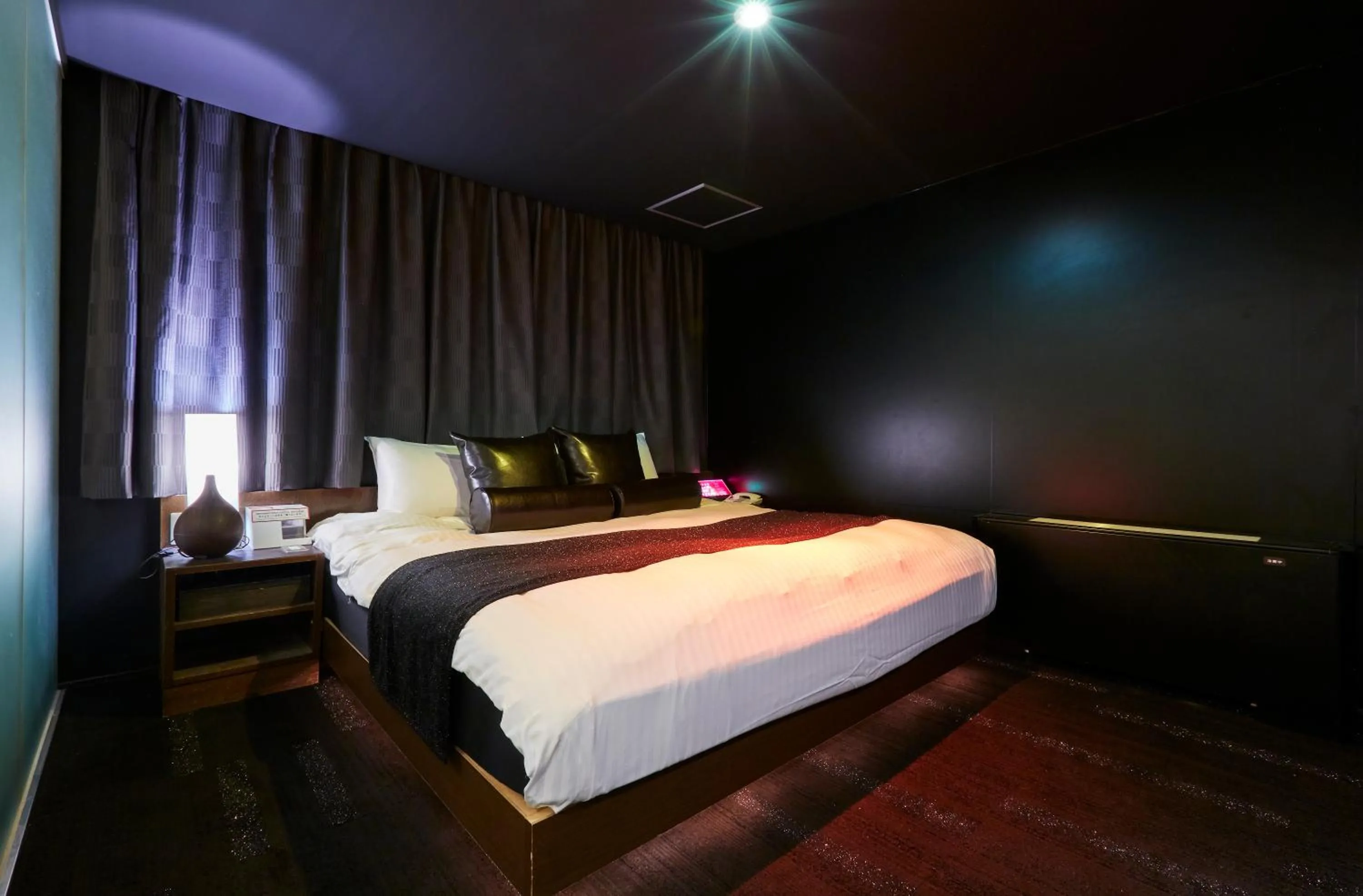 Photo of the whole room, Bed in HOTEL LOVE