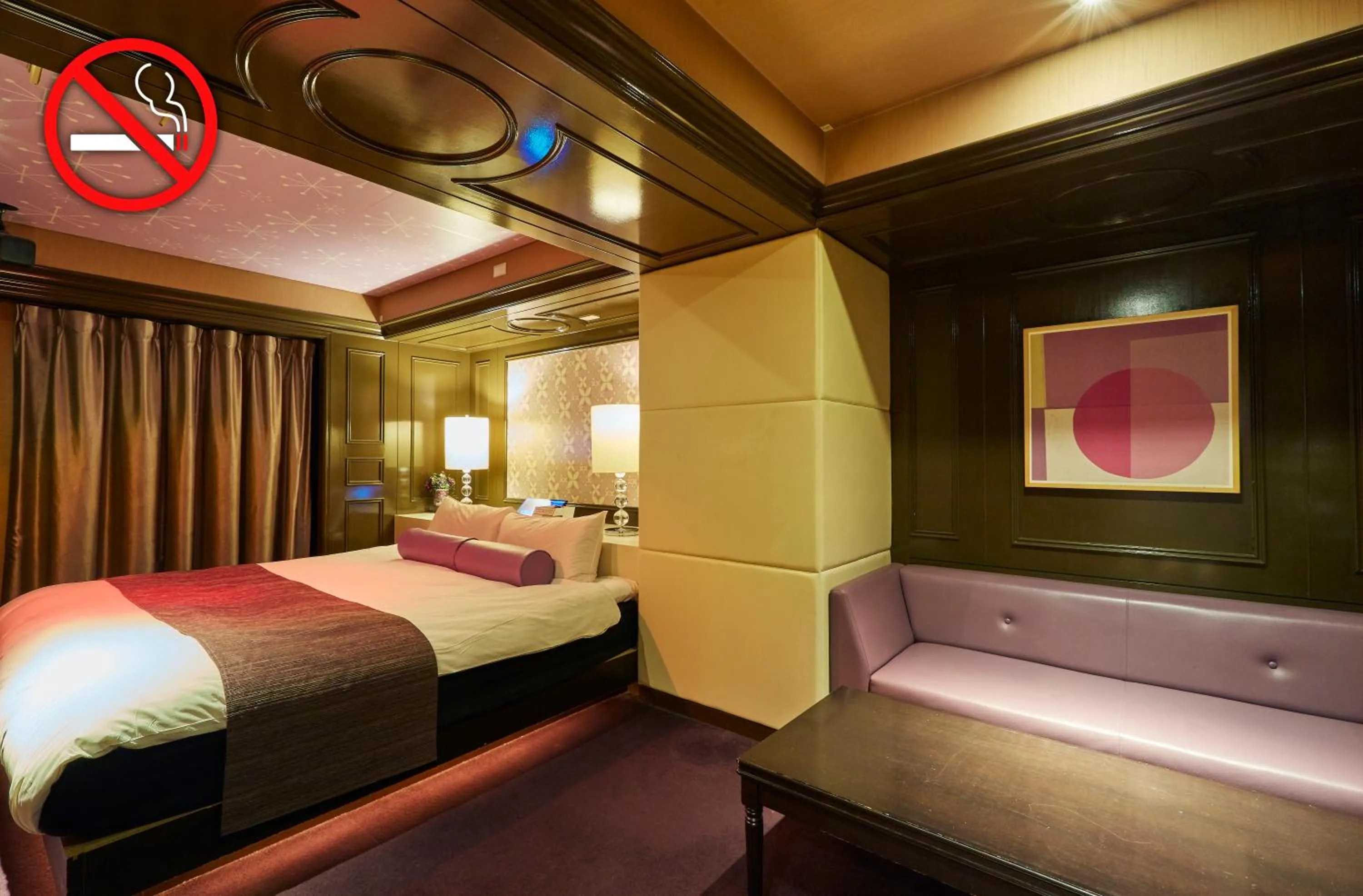 Bedroom, Bed in HOTEL LOVE