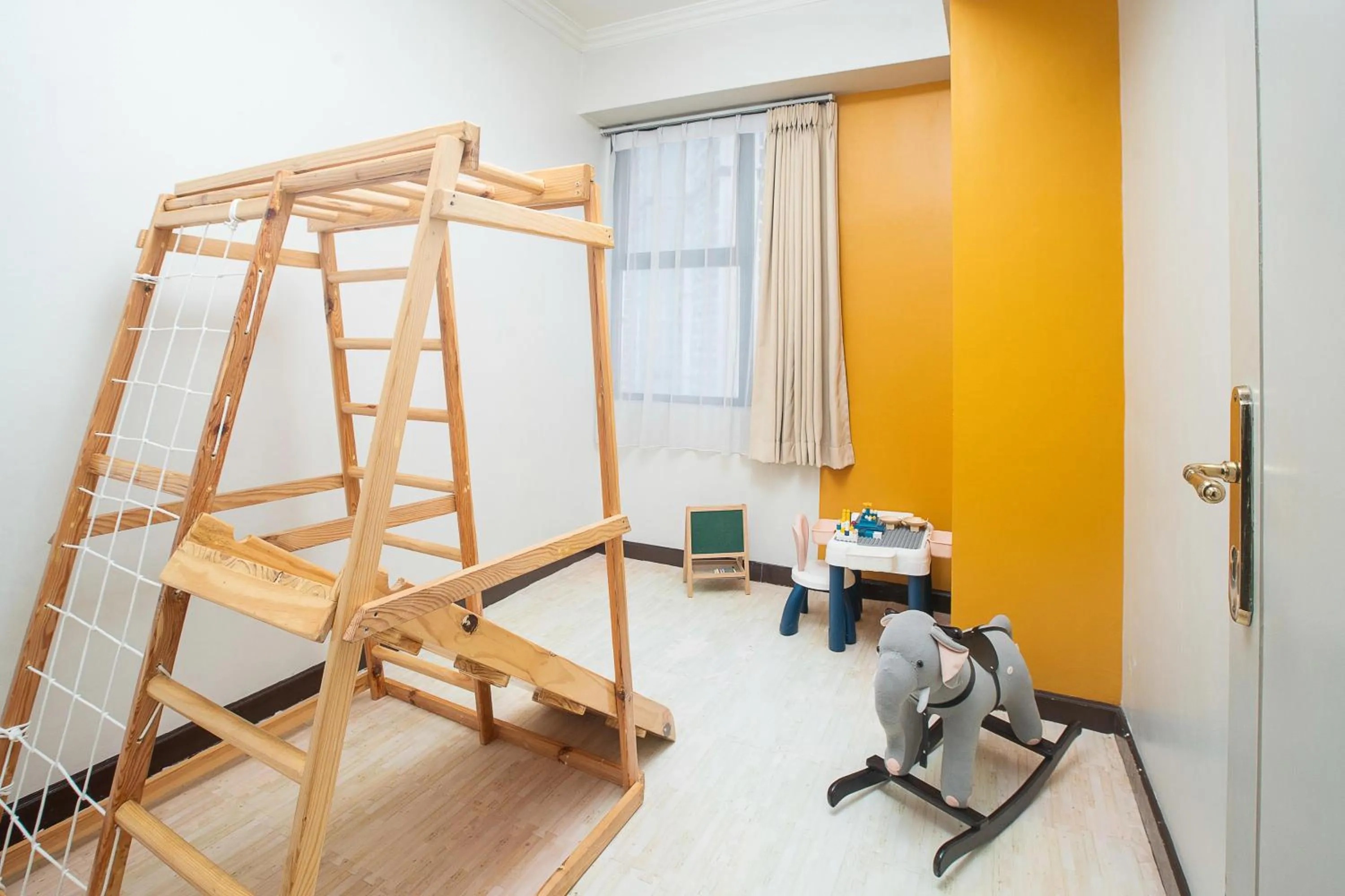 Aryaduta Suite Semanggi