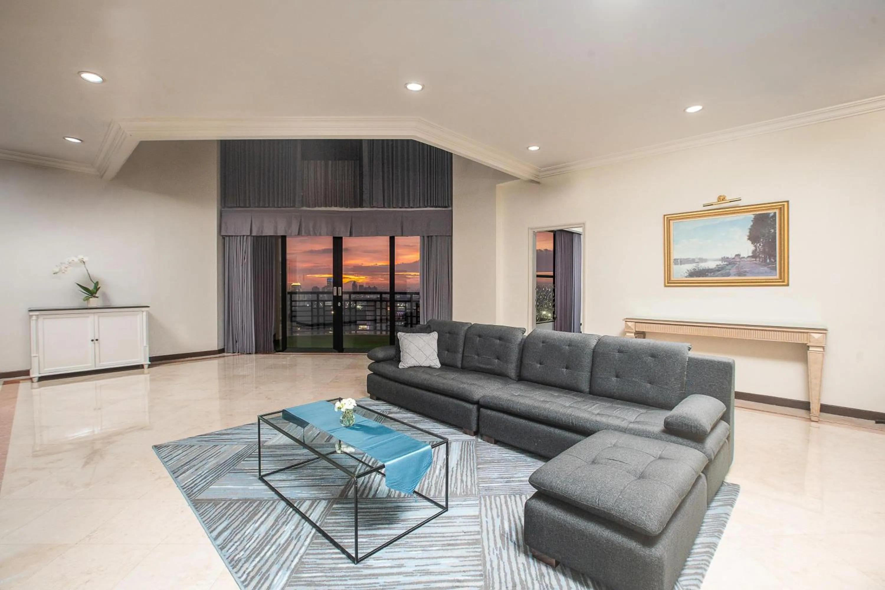 Aryaduta Suite Semanggi