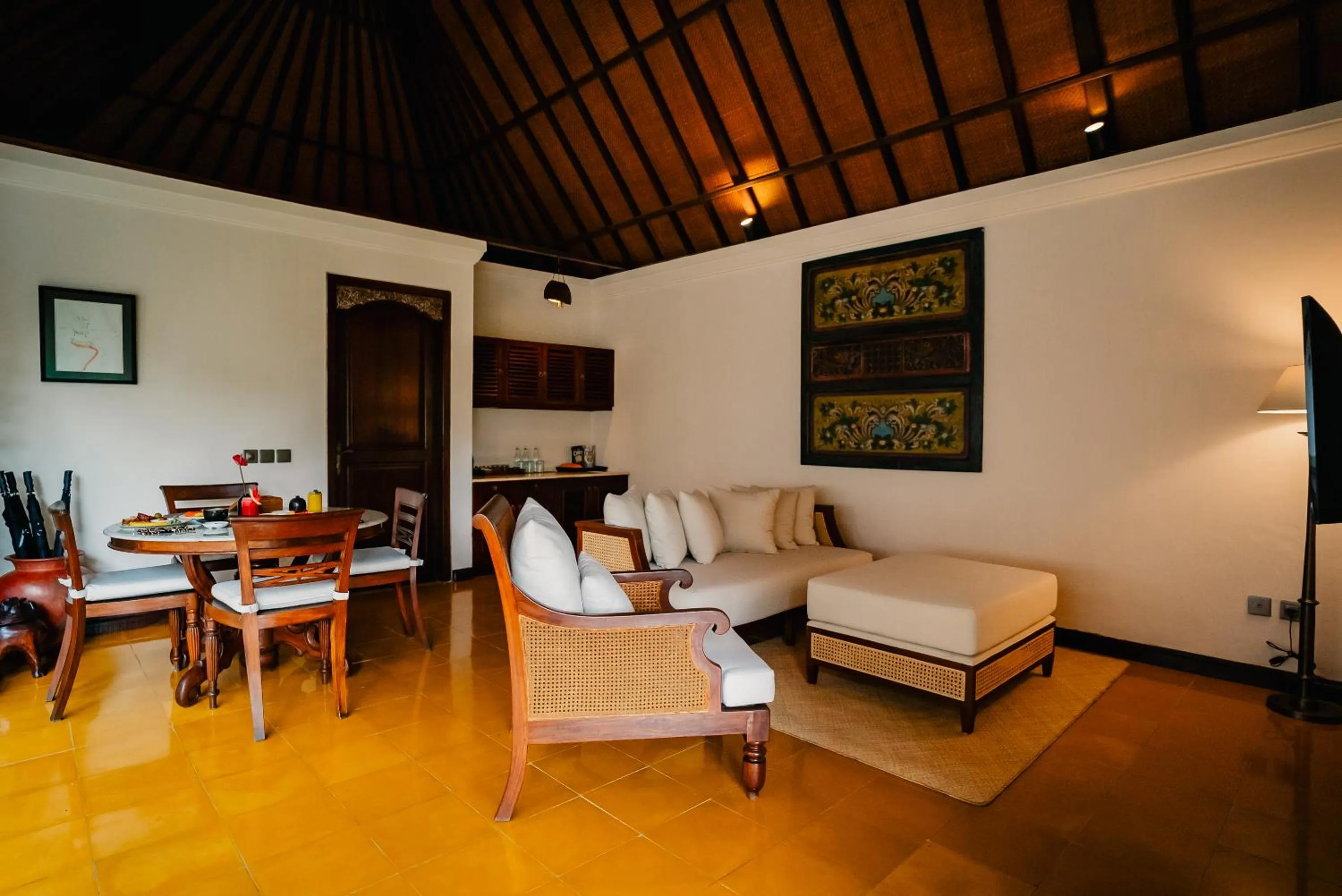 TV and multimedia in Ibah