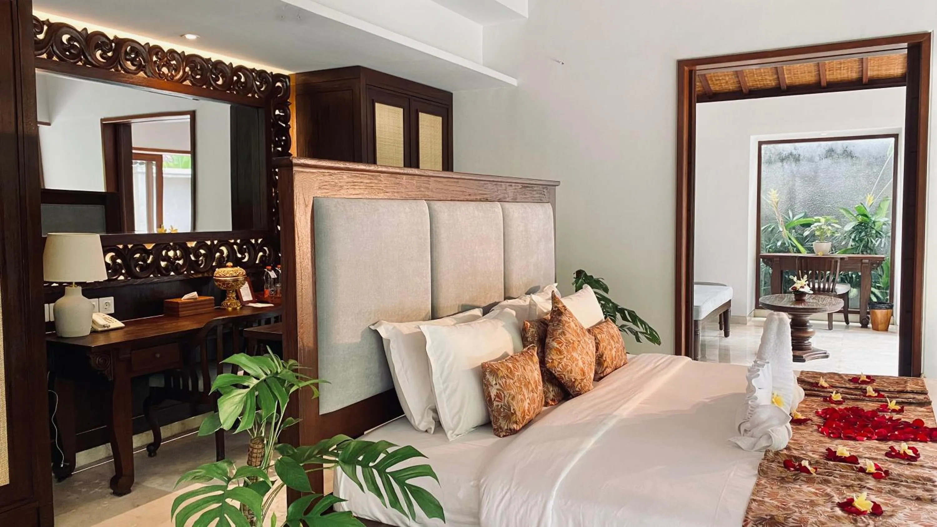 Bed in Aria Exclusive Villas & SPA