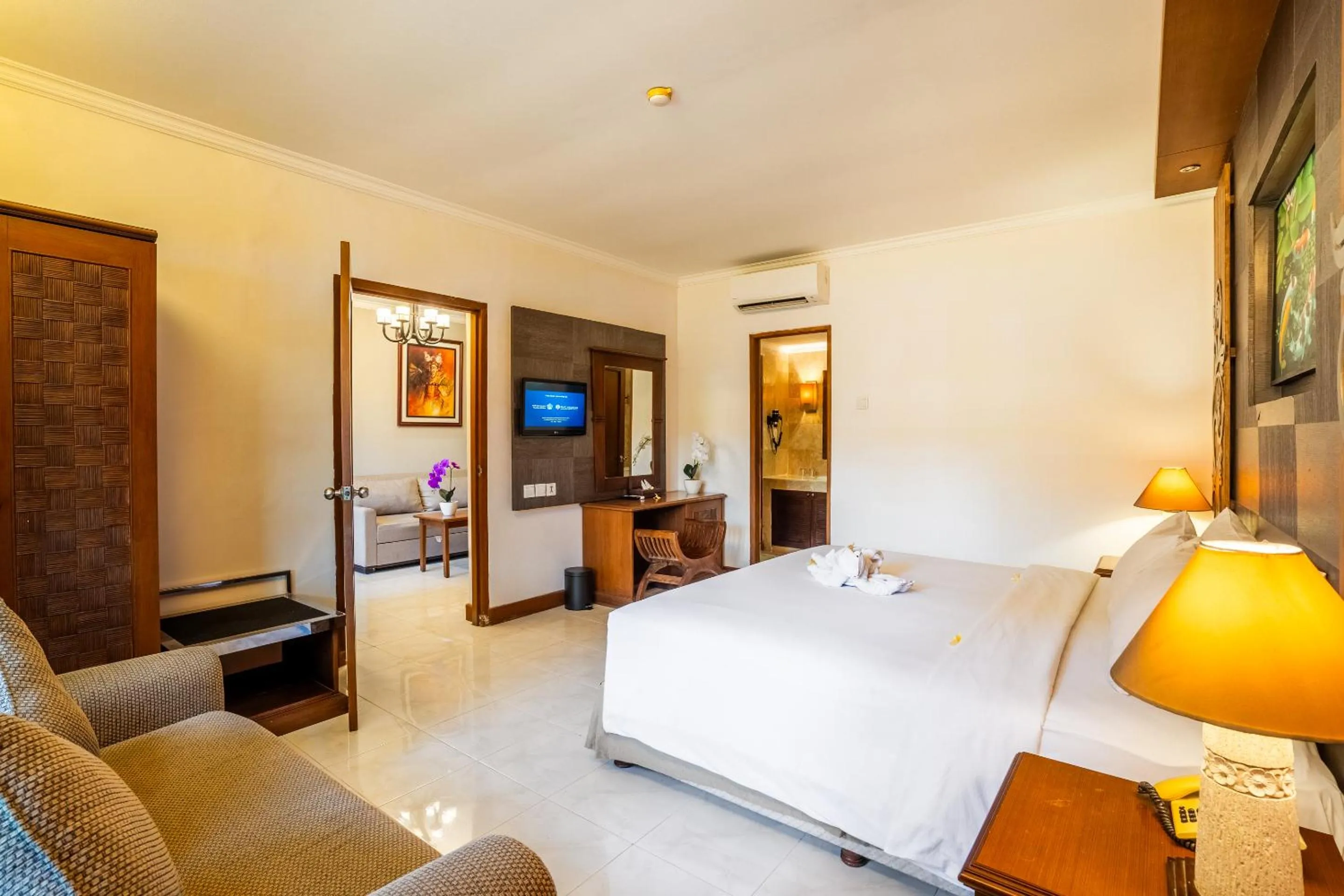 Bed in Risata Bali Resort & Spa