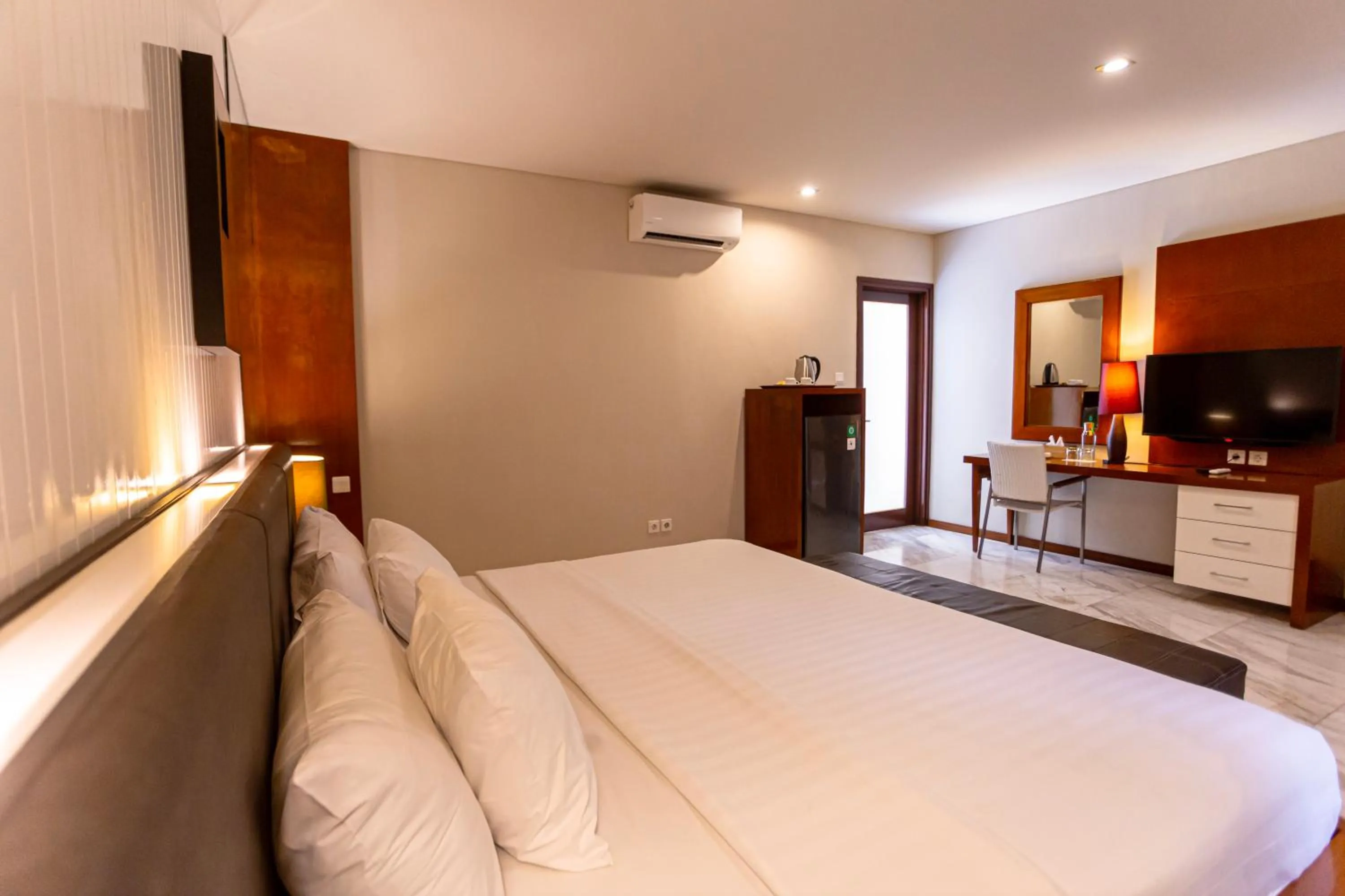 TV and multimedia, Bed in Abi Bali Resort and Villa