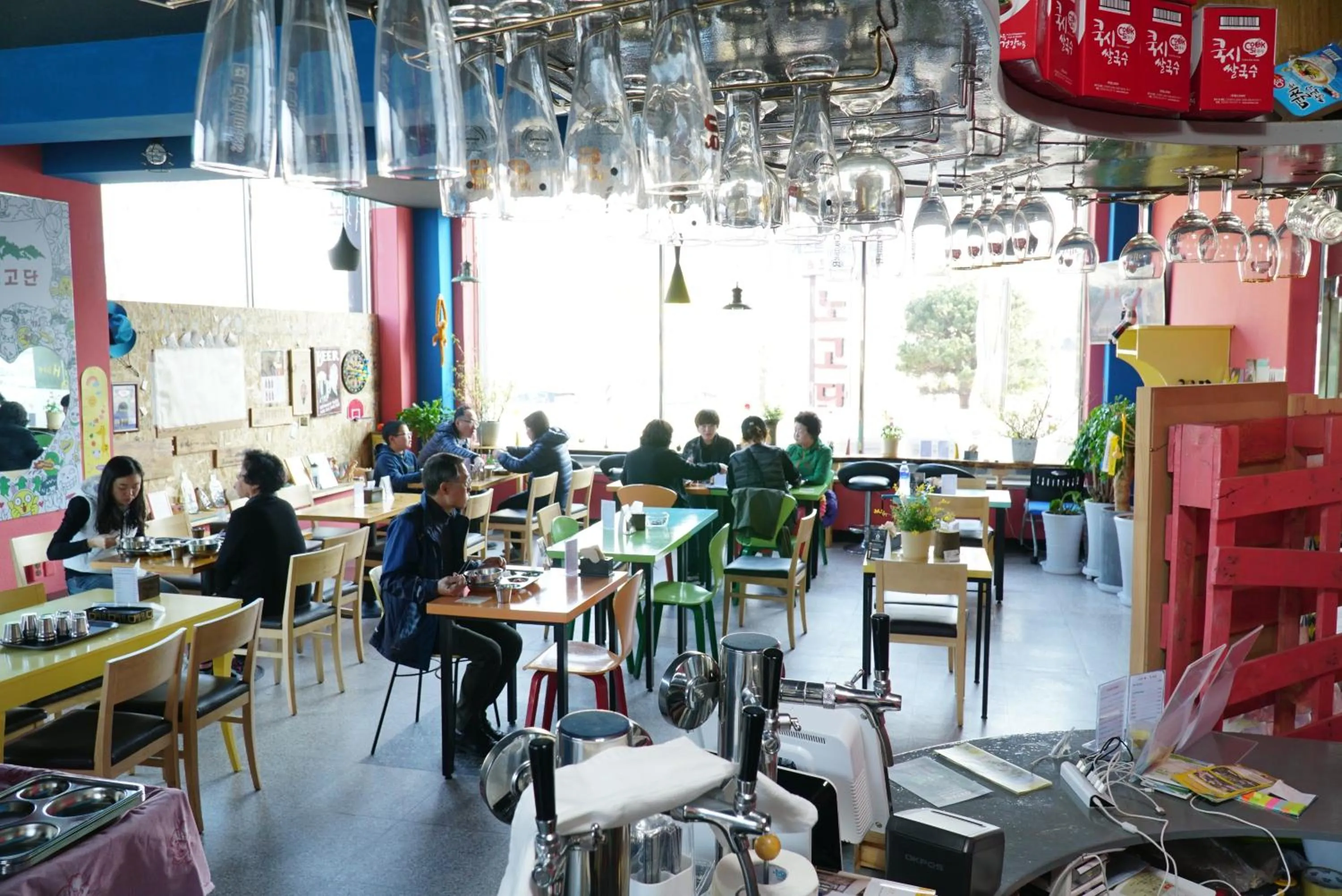 Restaurant/places to eat in Nogodan Guesthouse and Hotel