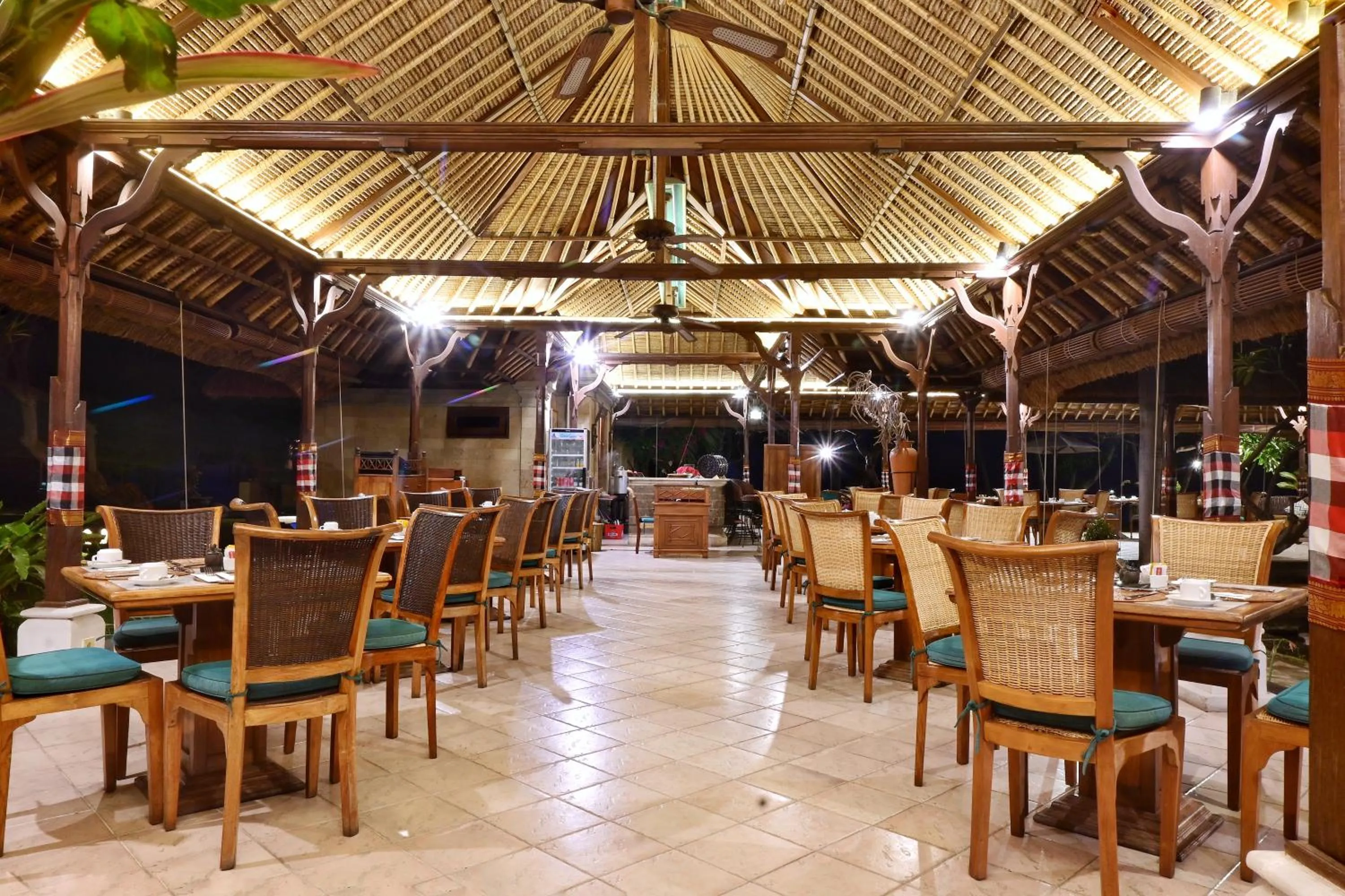 Restaurant/places to eat in Puri Bagus Lovina