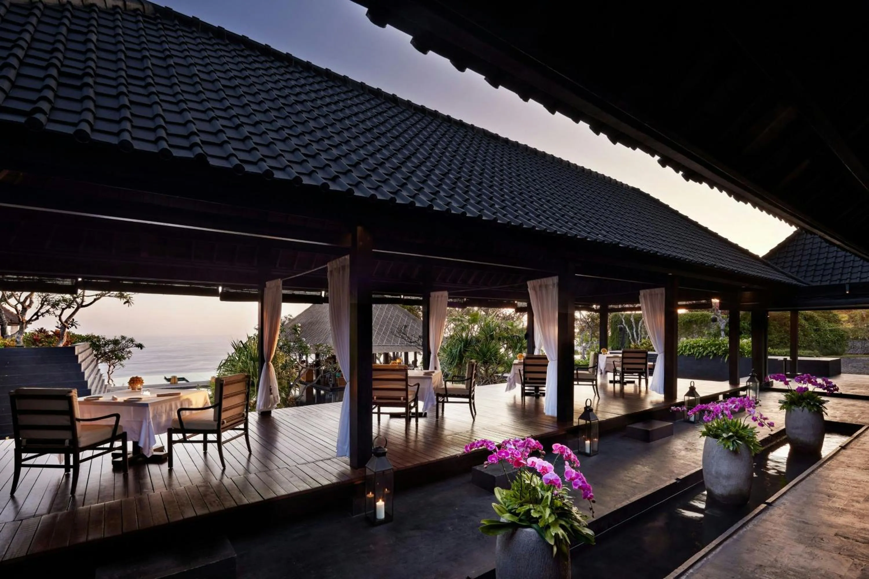 Restaurant/places to eat in Bvlgari Resort Bali