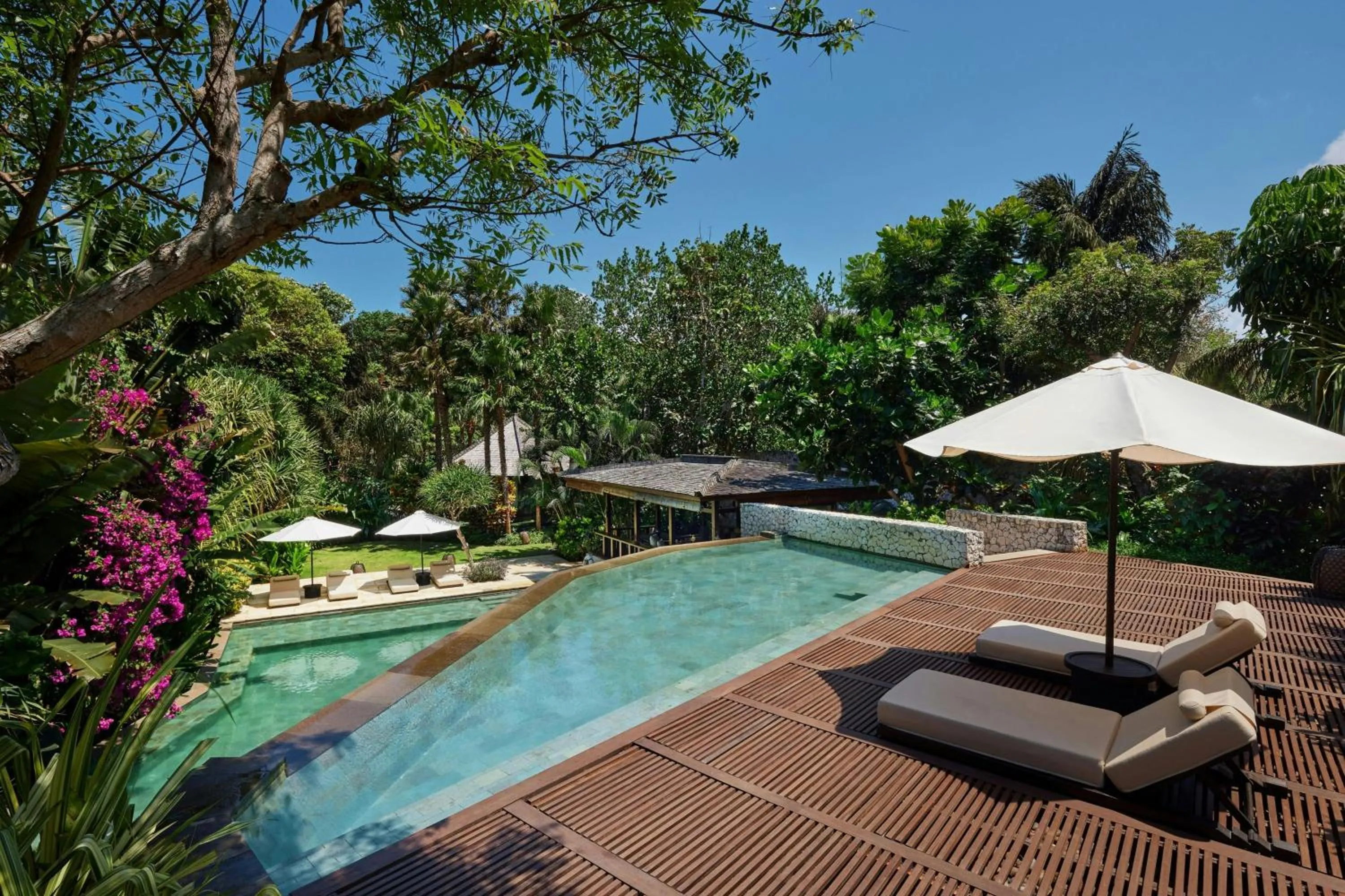 Swimming pool in Bvlgari Resort Bali
