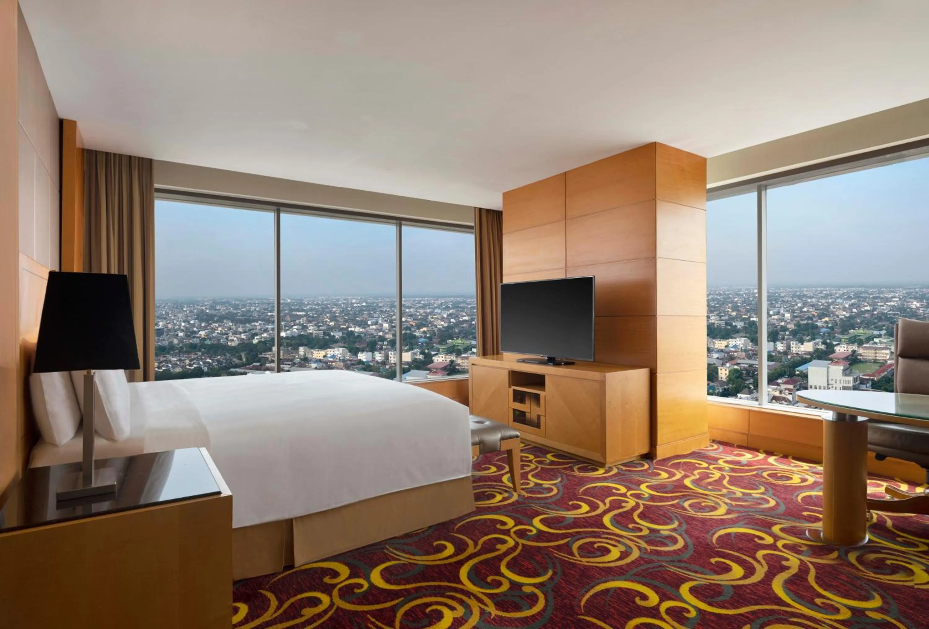 Bedroom, Bed in JW Marriott Hotel Medan