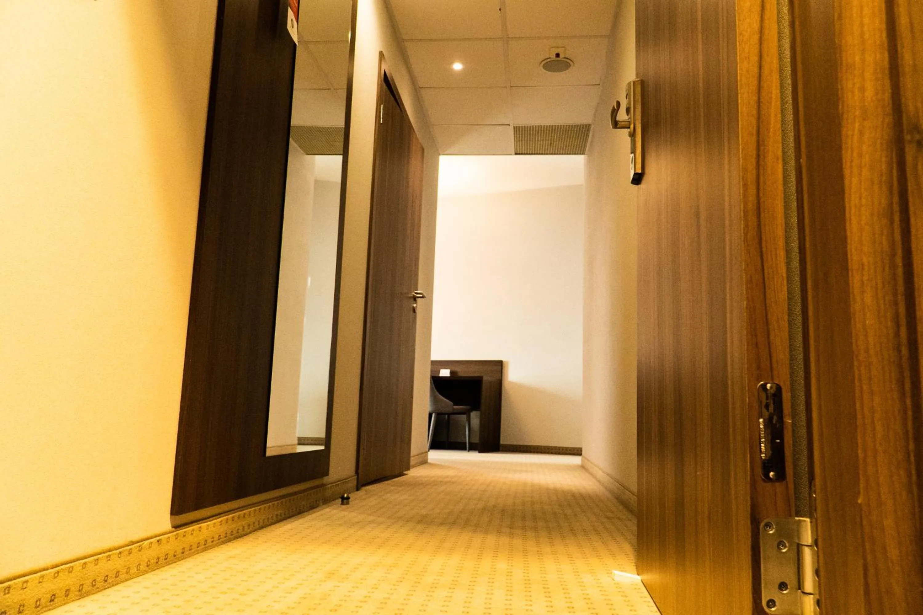 wardrobe in Focus Hotel Premium Gdańsk