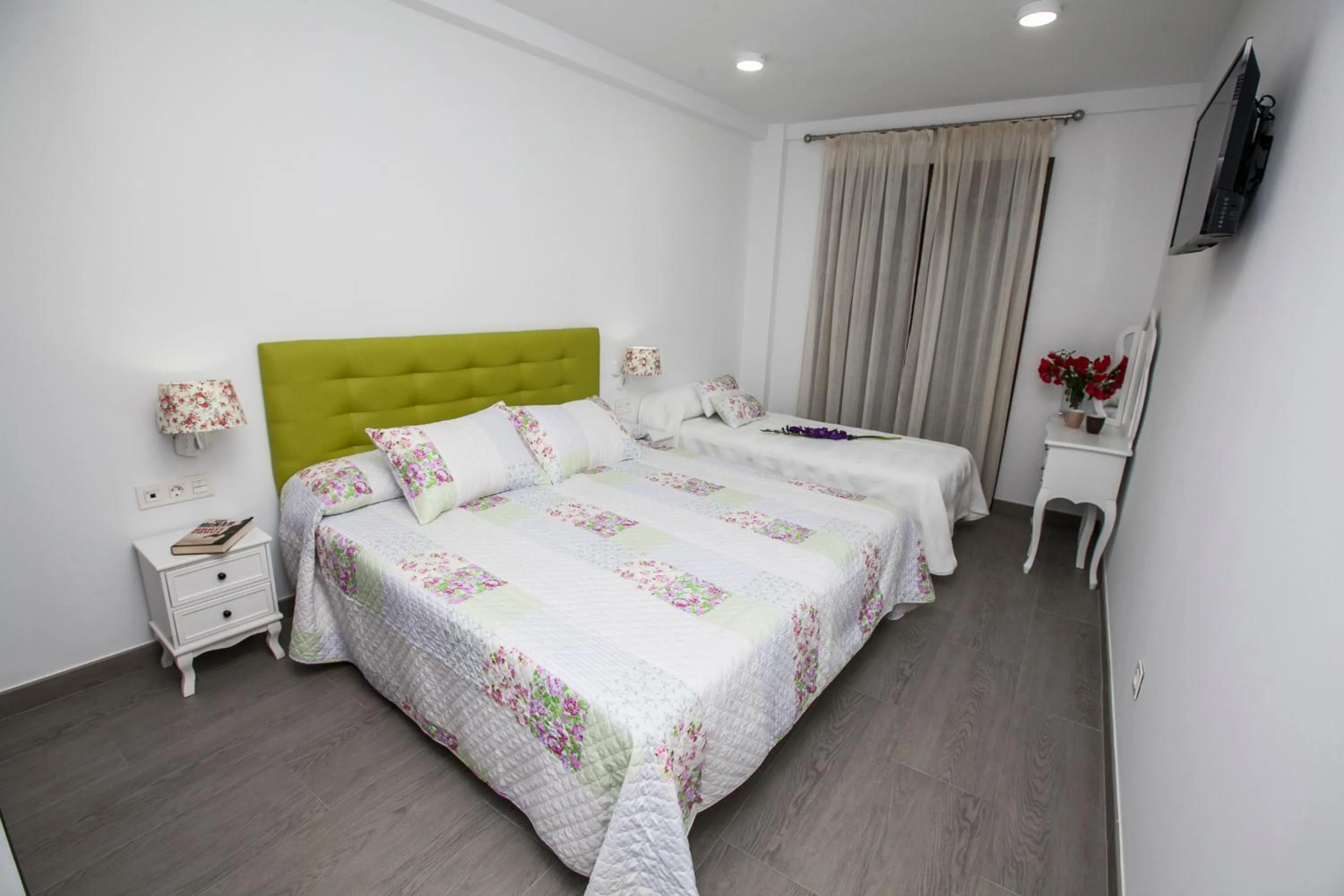 Photo of the whole room, Bed in Hostal Boutique Bajamar