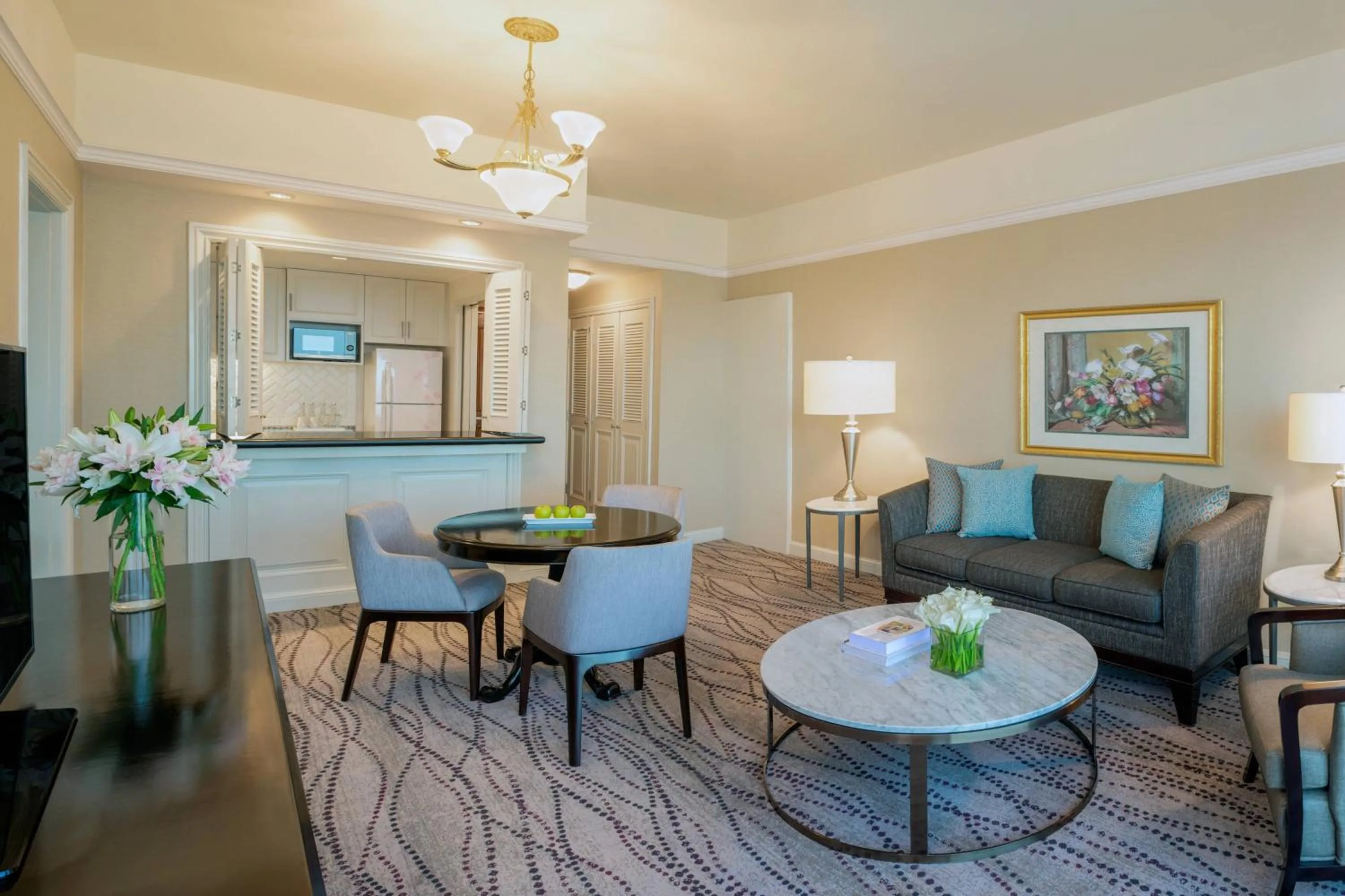 Living room in JW Marriott Hotel Surabaya