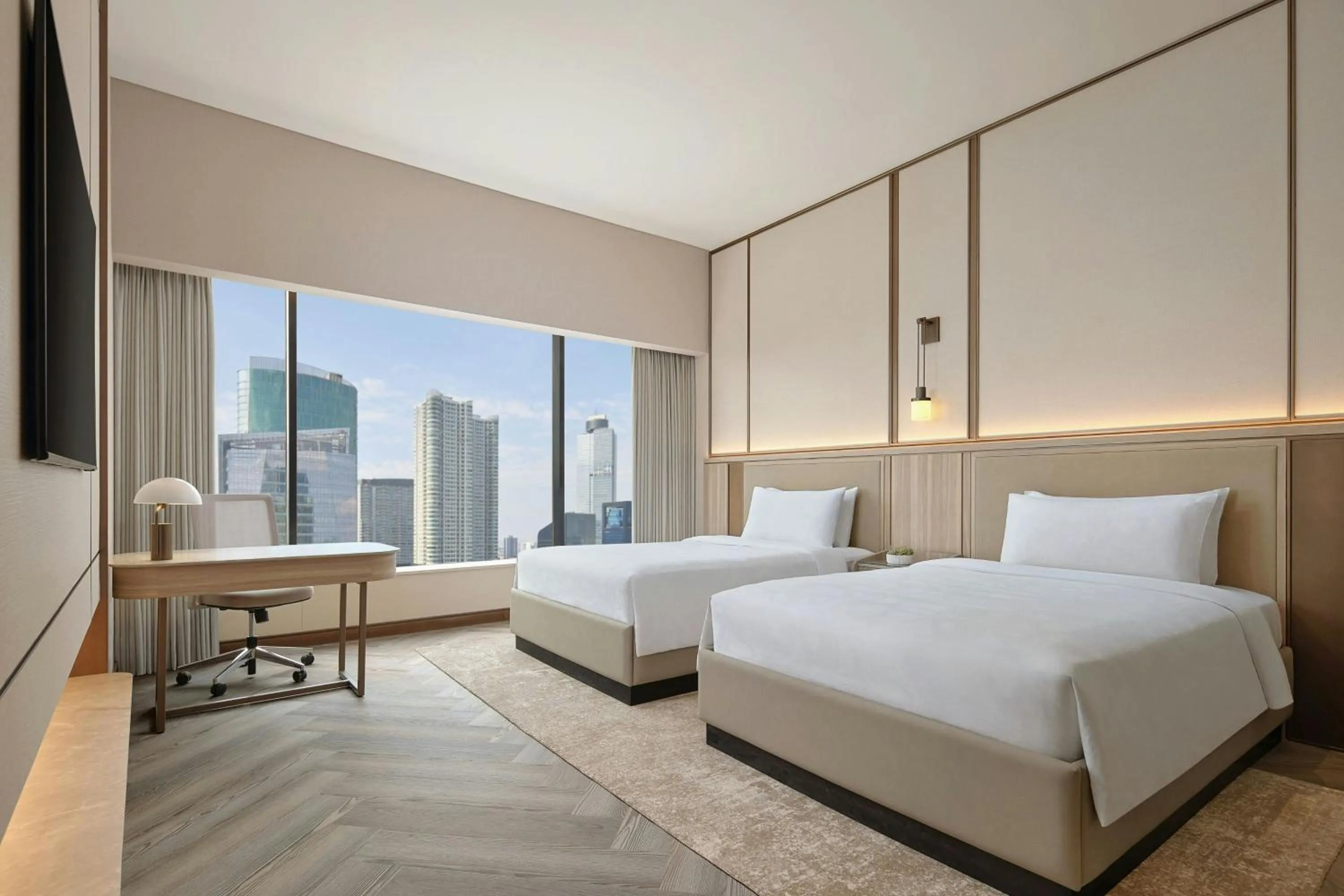 Photo of the whole room, Bed in JW Marriott Hotel Jakarta