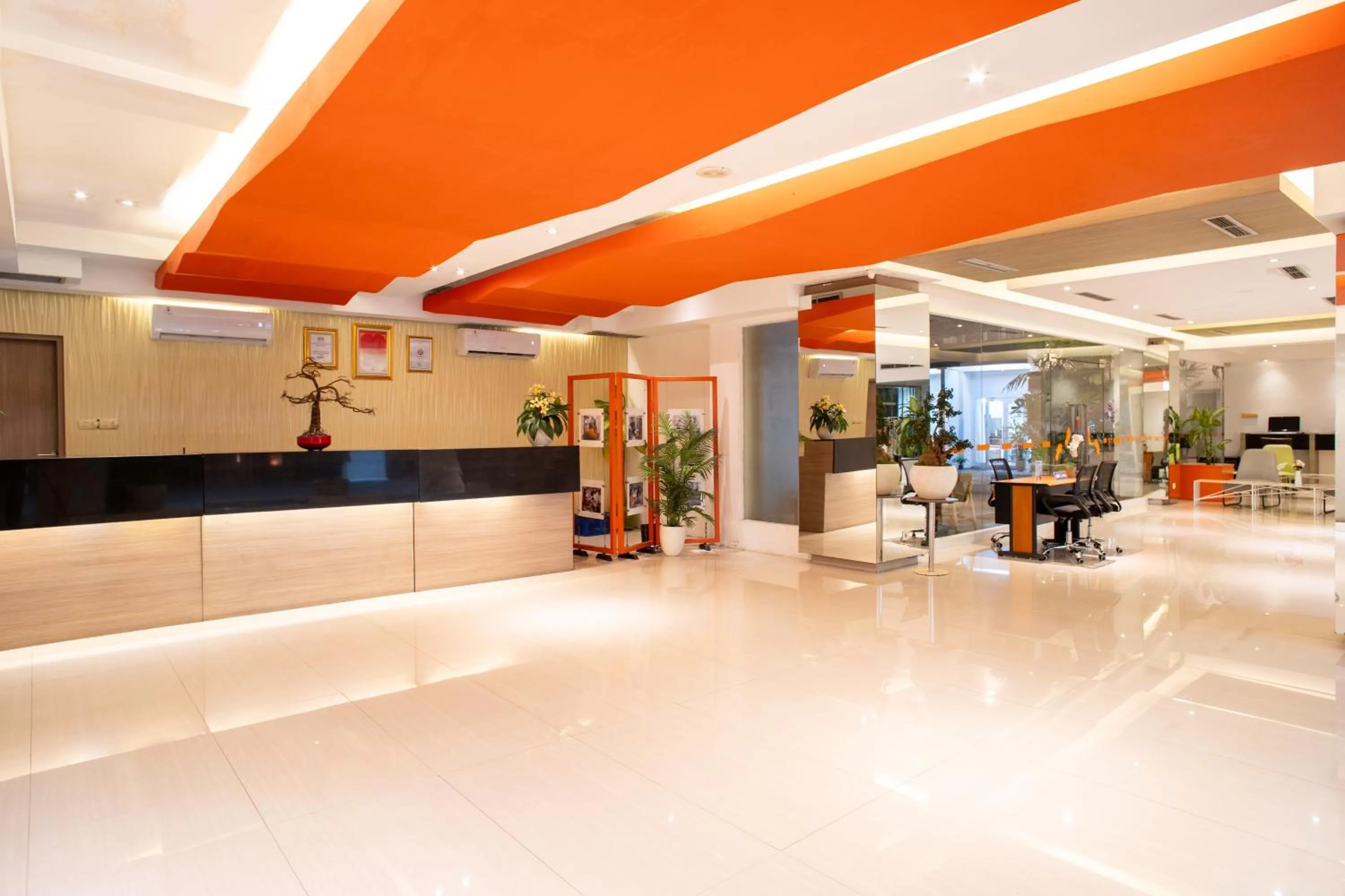 Lobby or reception in HARRIS Hotel & Residences Riverview Kuta, Bali