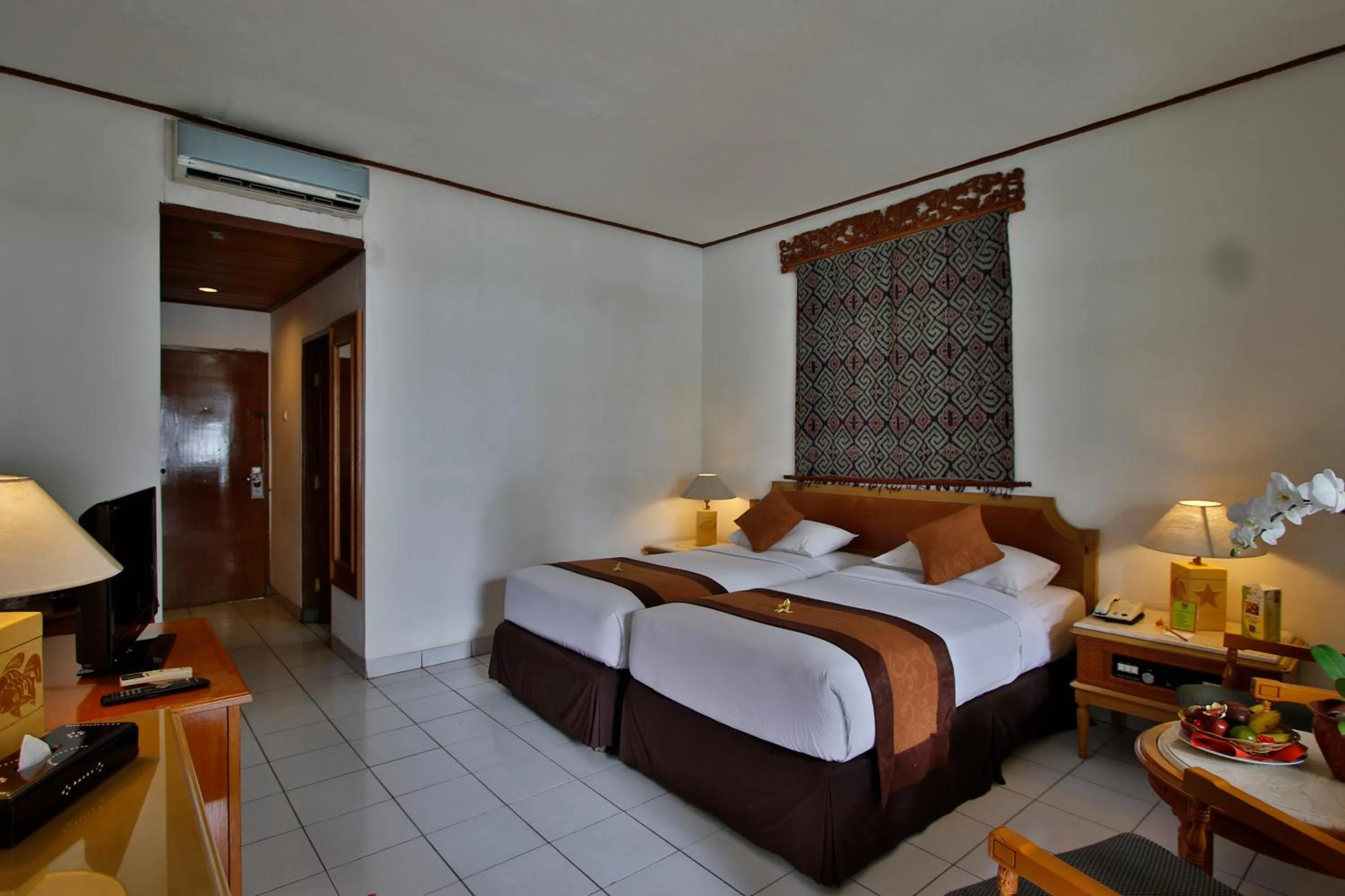 Bed in Jayakarta Hotel Lombok