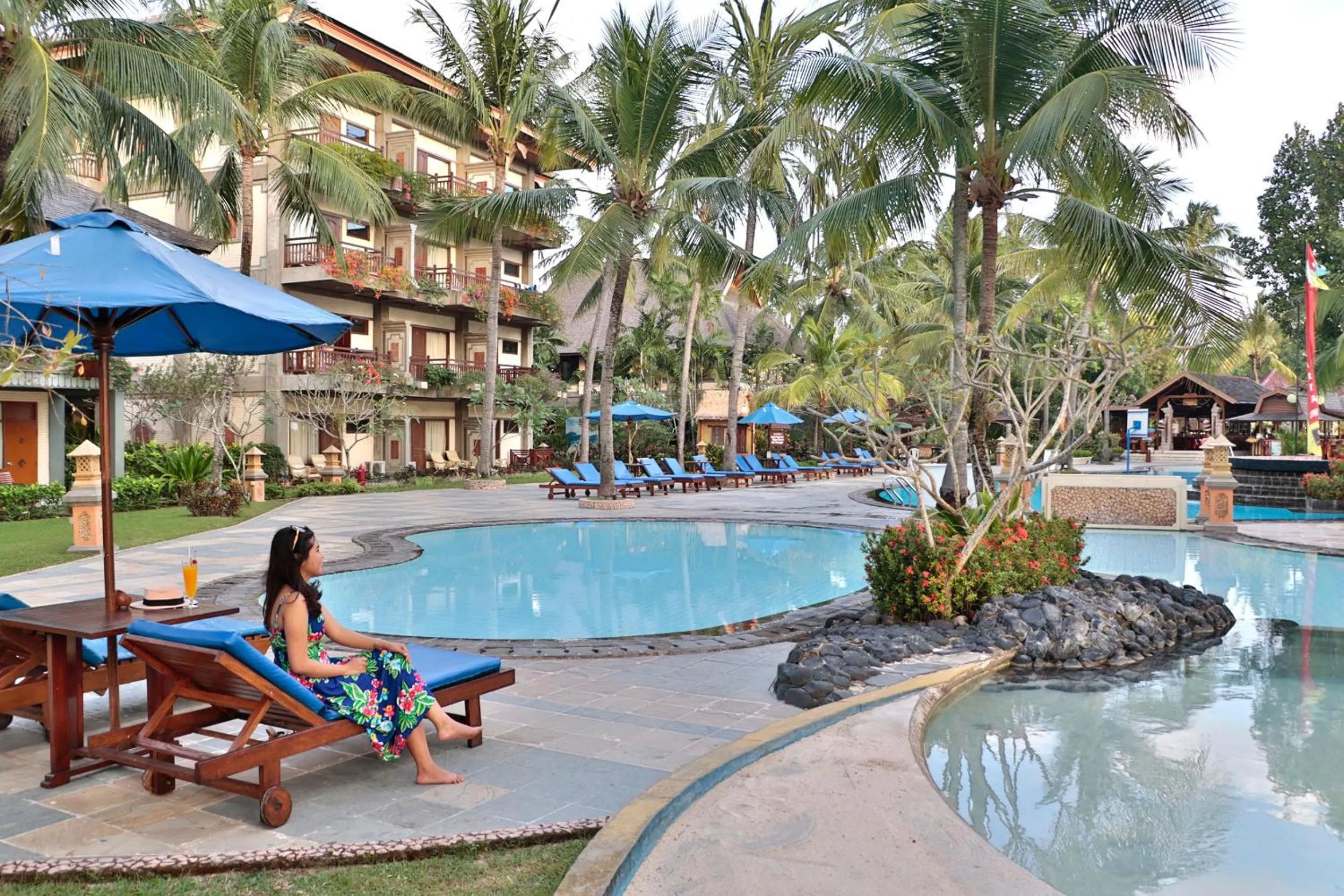 Swimming pool in Jayakarta Hotel Lombok
