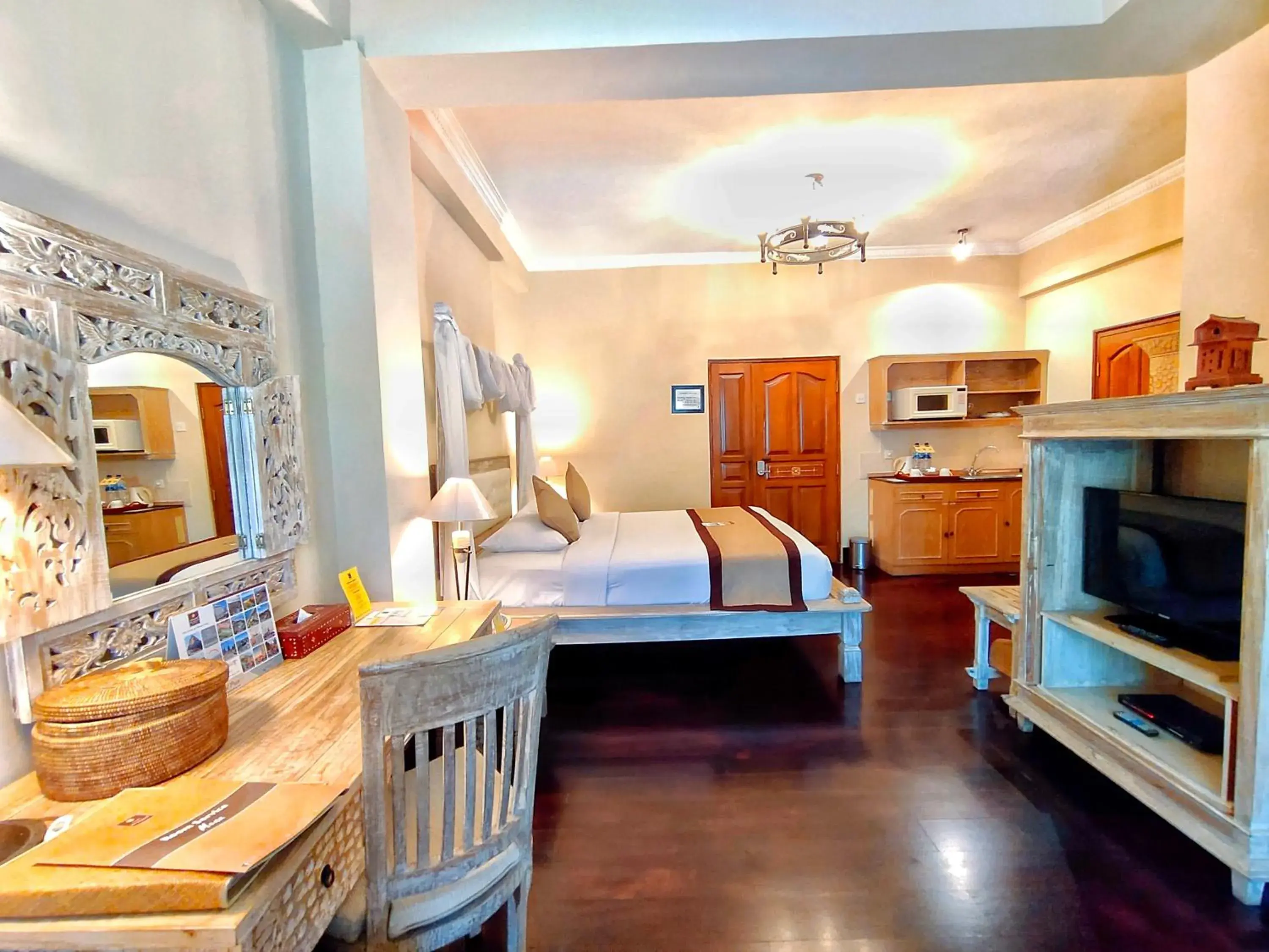 Junior Suite with Pool View in Jayakarta Hotel Lombok Junior Suite with Pool View in Jayakarta Hotel Lombok