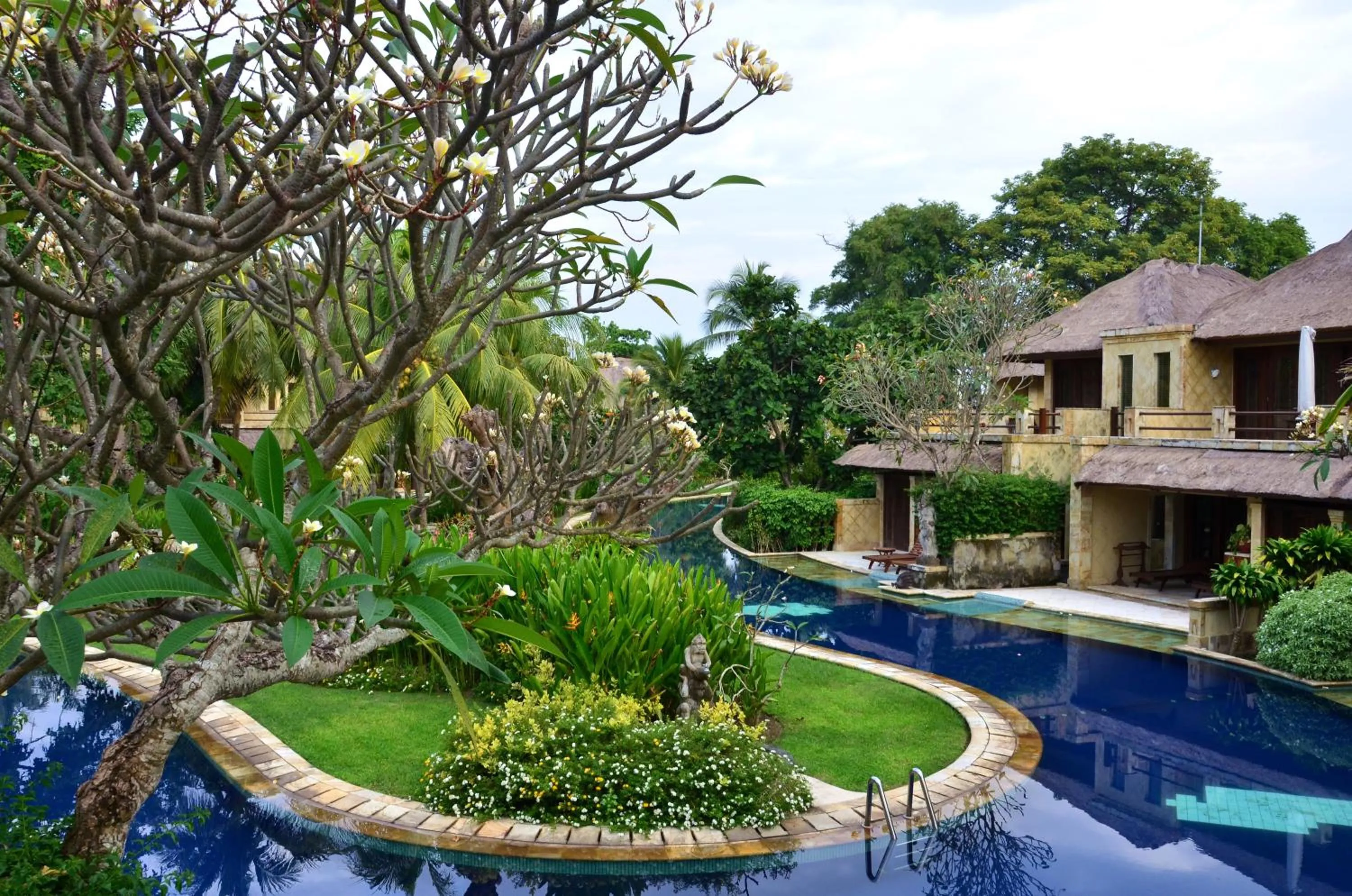 Swimming pool in Pool Villa Merumatta Senggigi