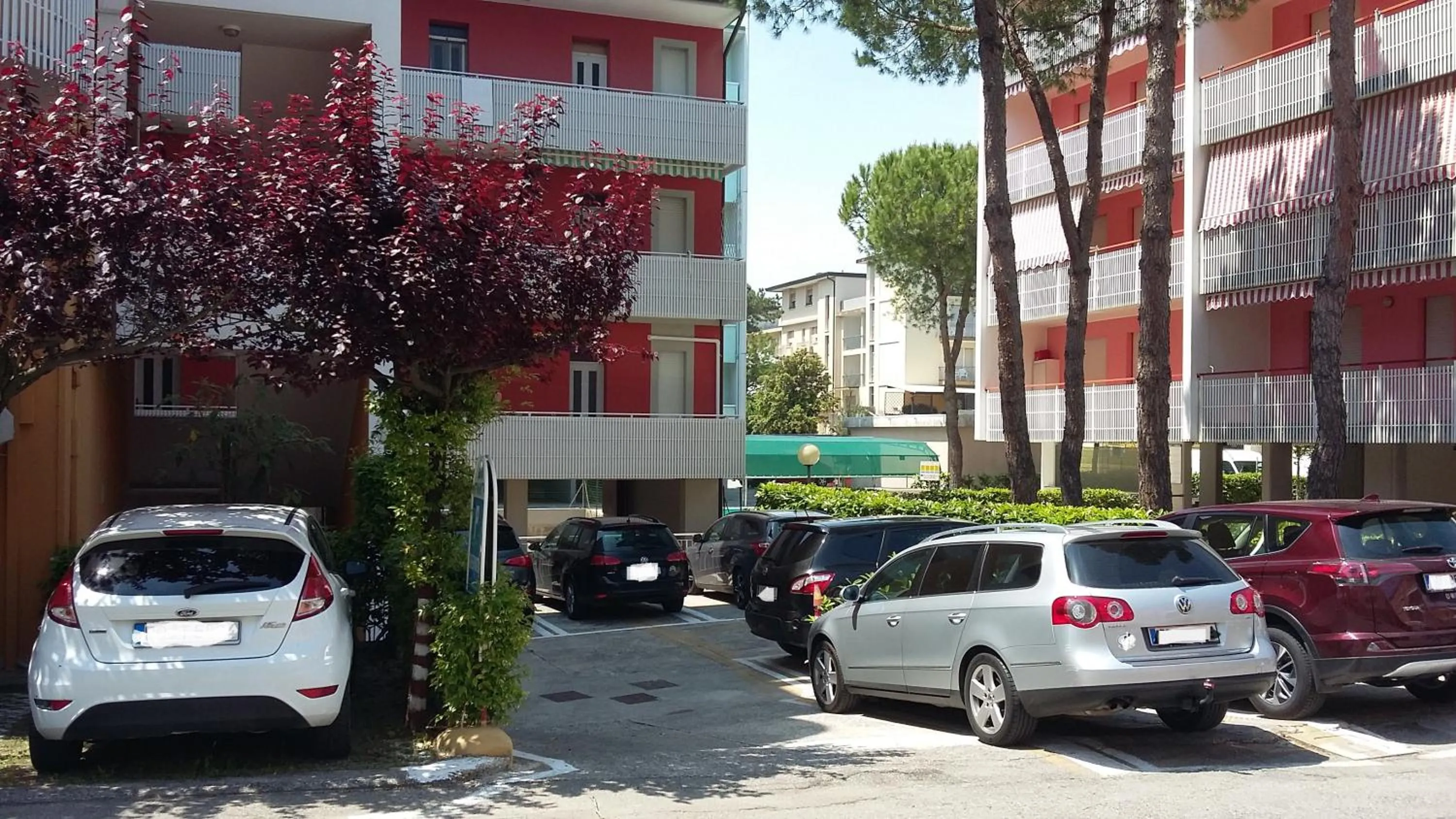 Property building in Hotel Garni Tahiti