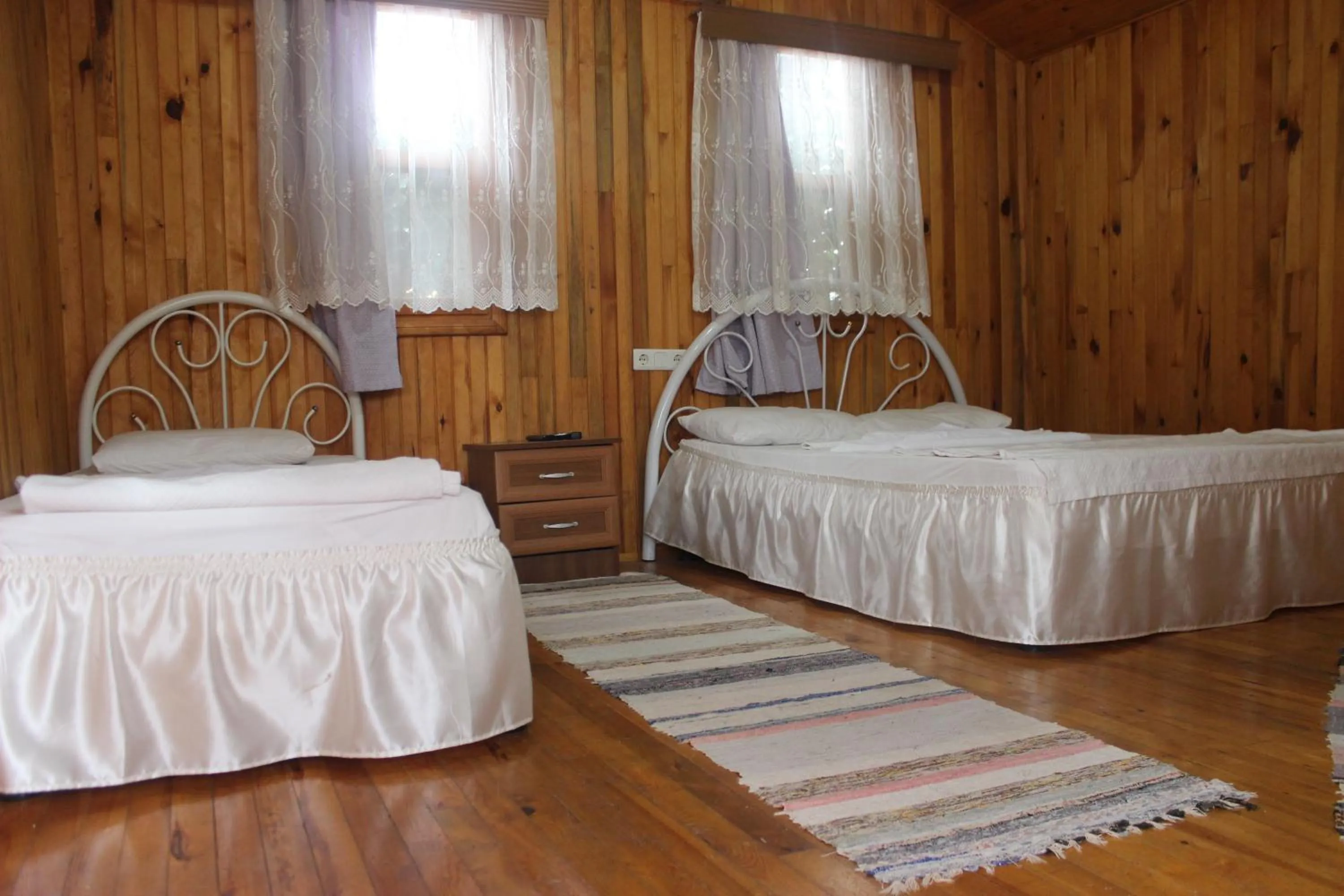 Photo of the whole room, Bed in Alibaba Pension