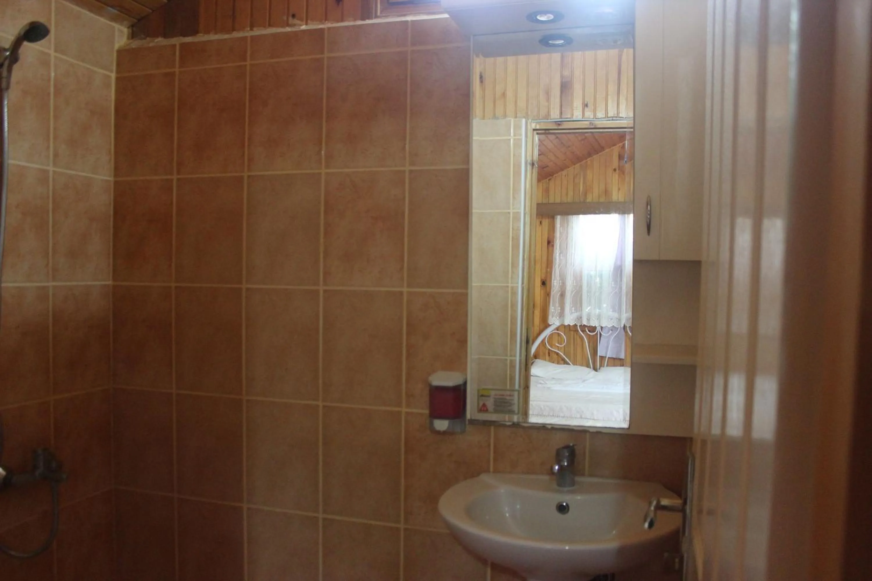 Bathroom in Alibaba Pension