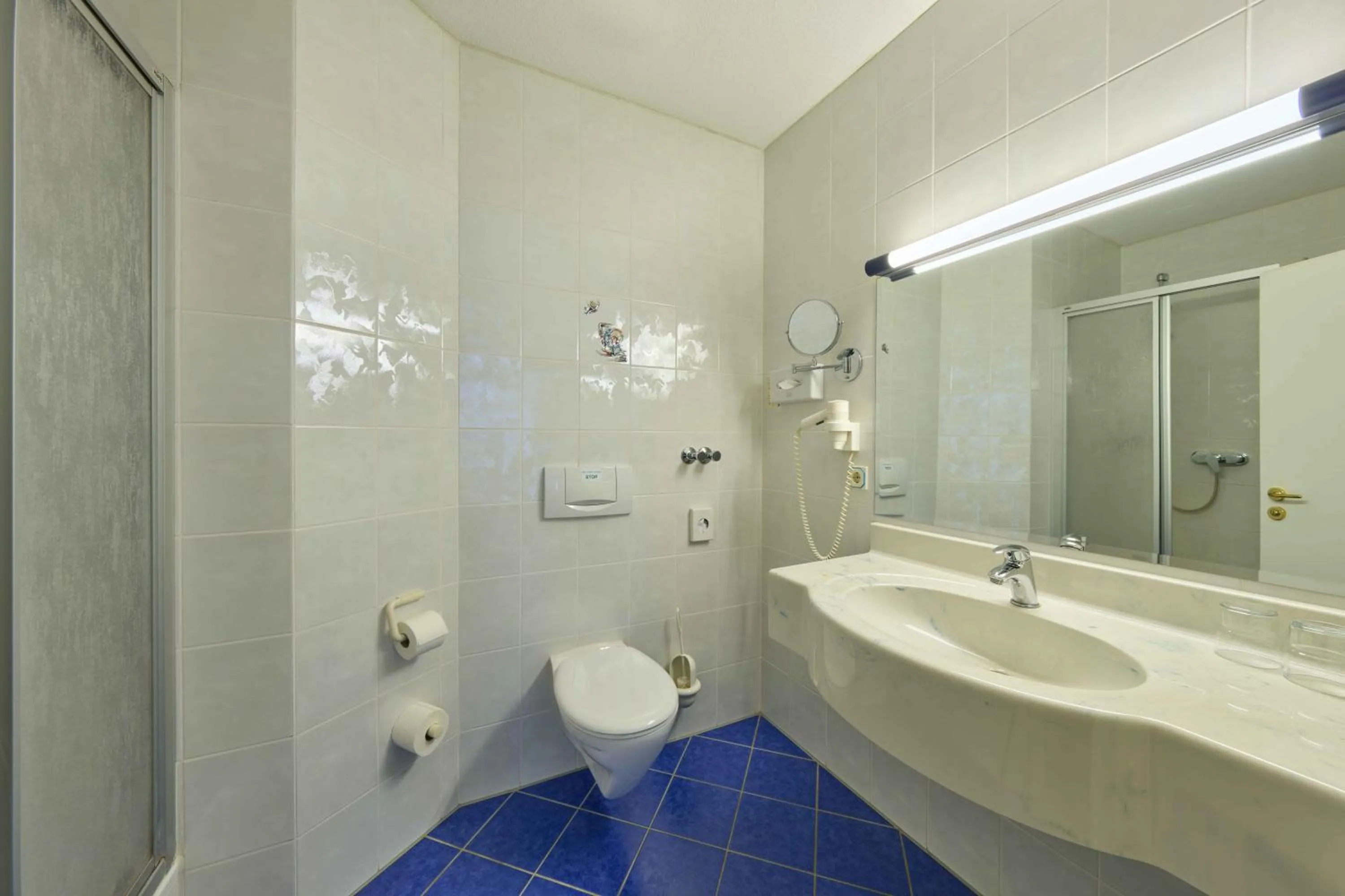 Bathroom in Brauhaus Zum Löwen