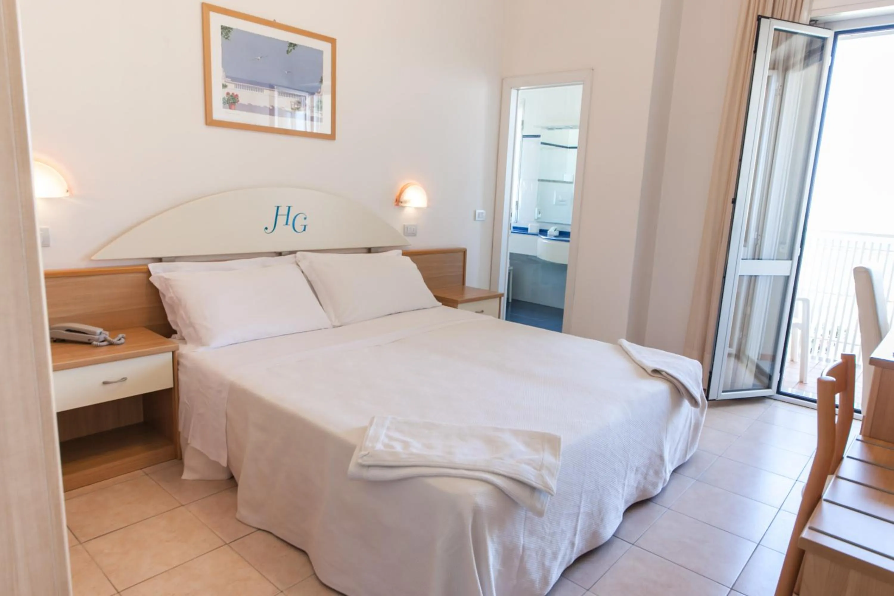 Day, Bed in Hotel Gabbiano