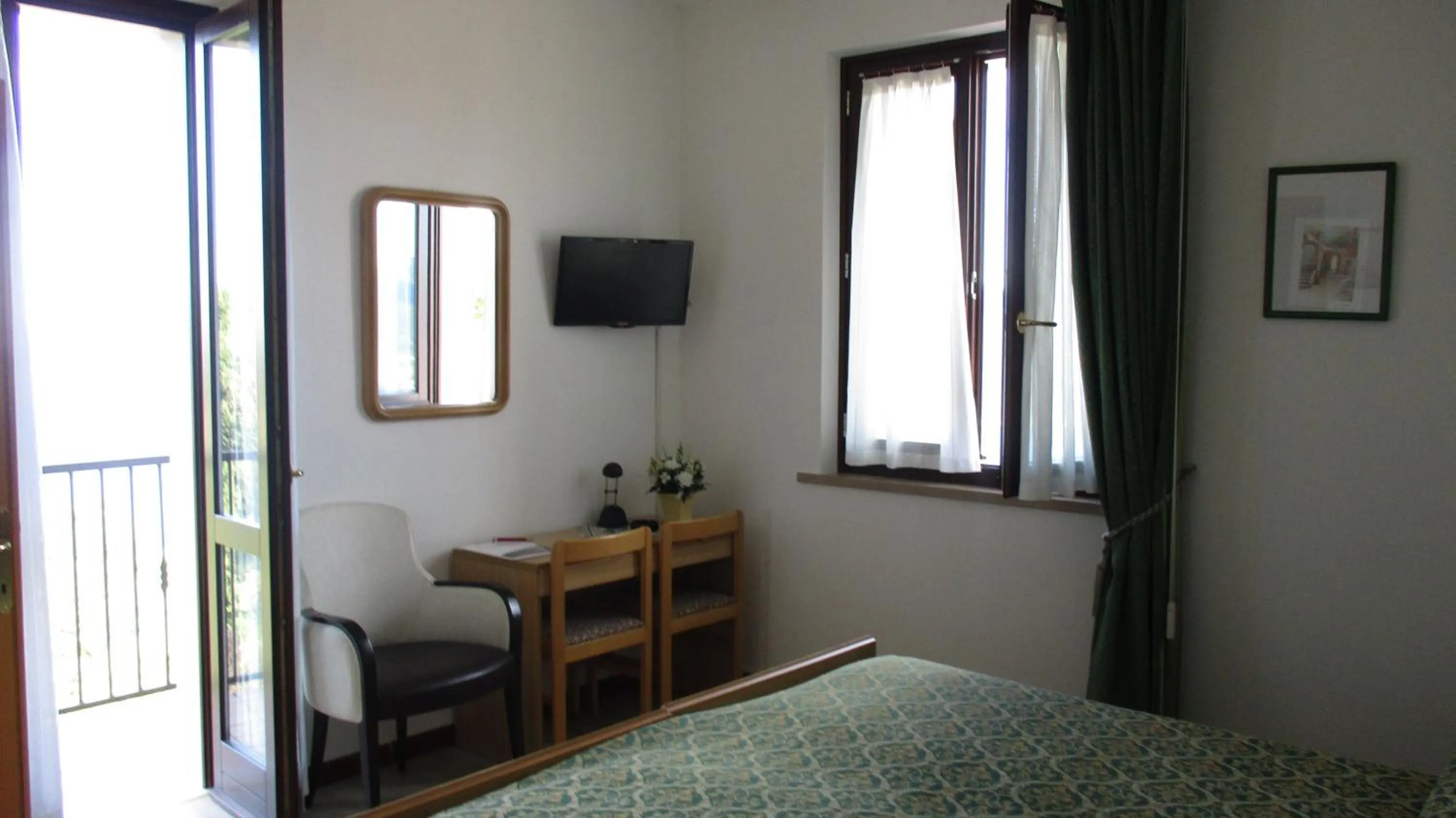 Bed in Hotel San Remo