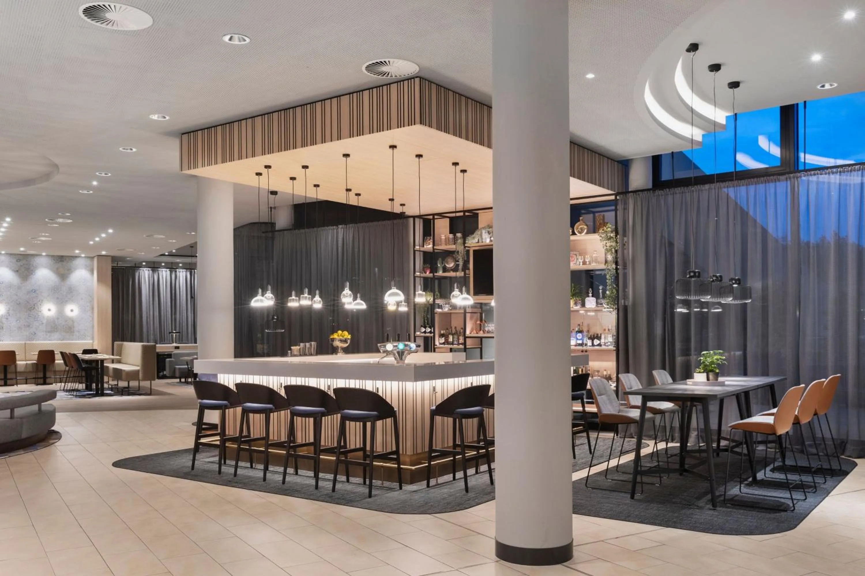 Lounge or bar in Courtyard by Marriott Basel