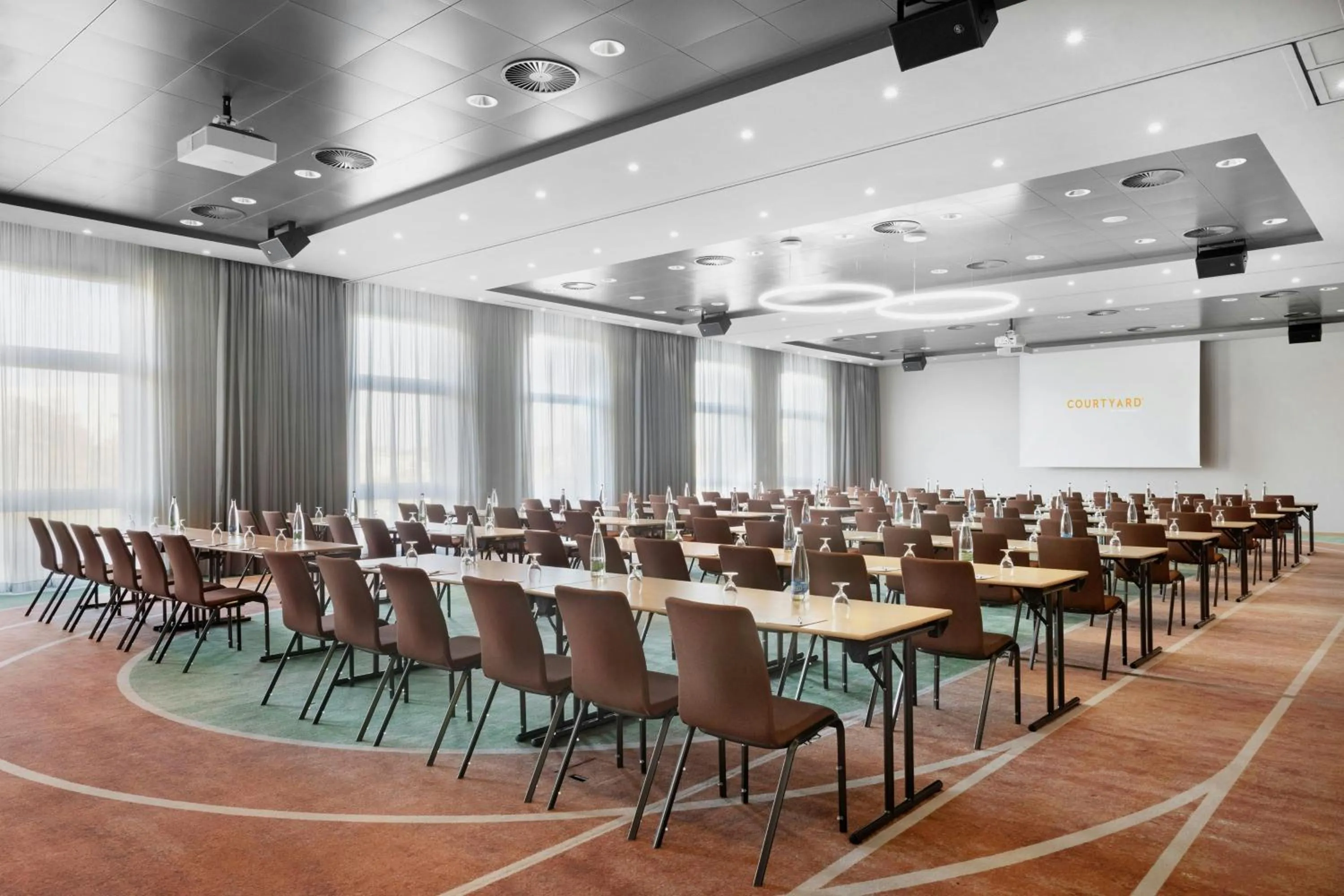 Meeting/conference room in Courtyard by Marriott Basel