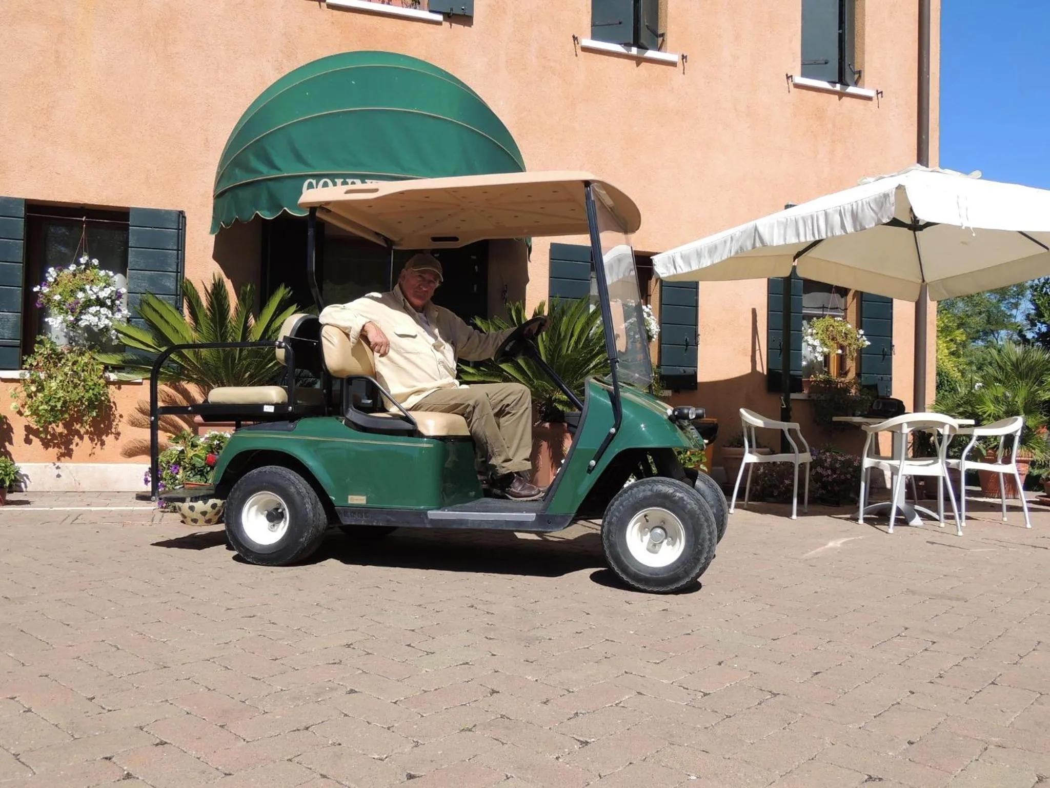 Patio in Country House Country Club