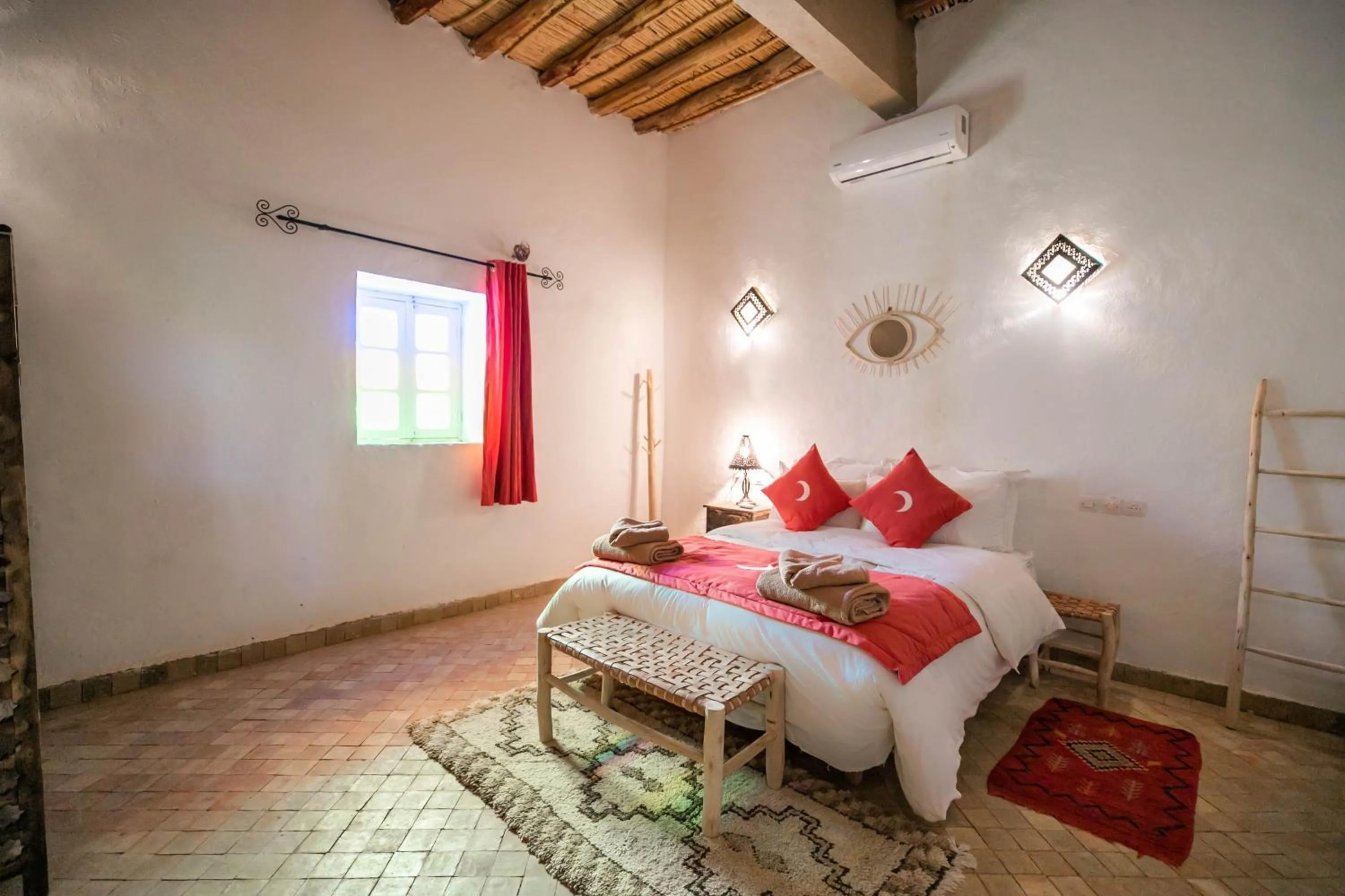 Bed in Riad Kasbah Aiour