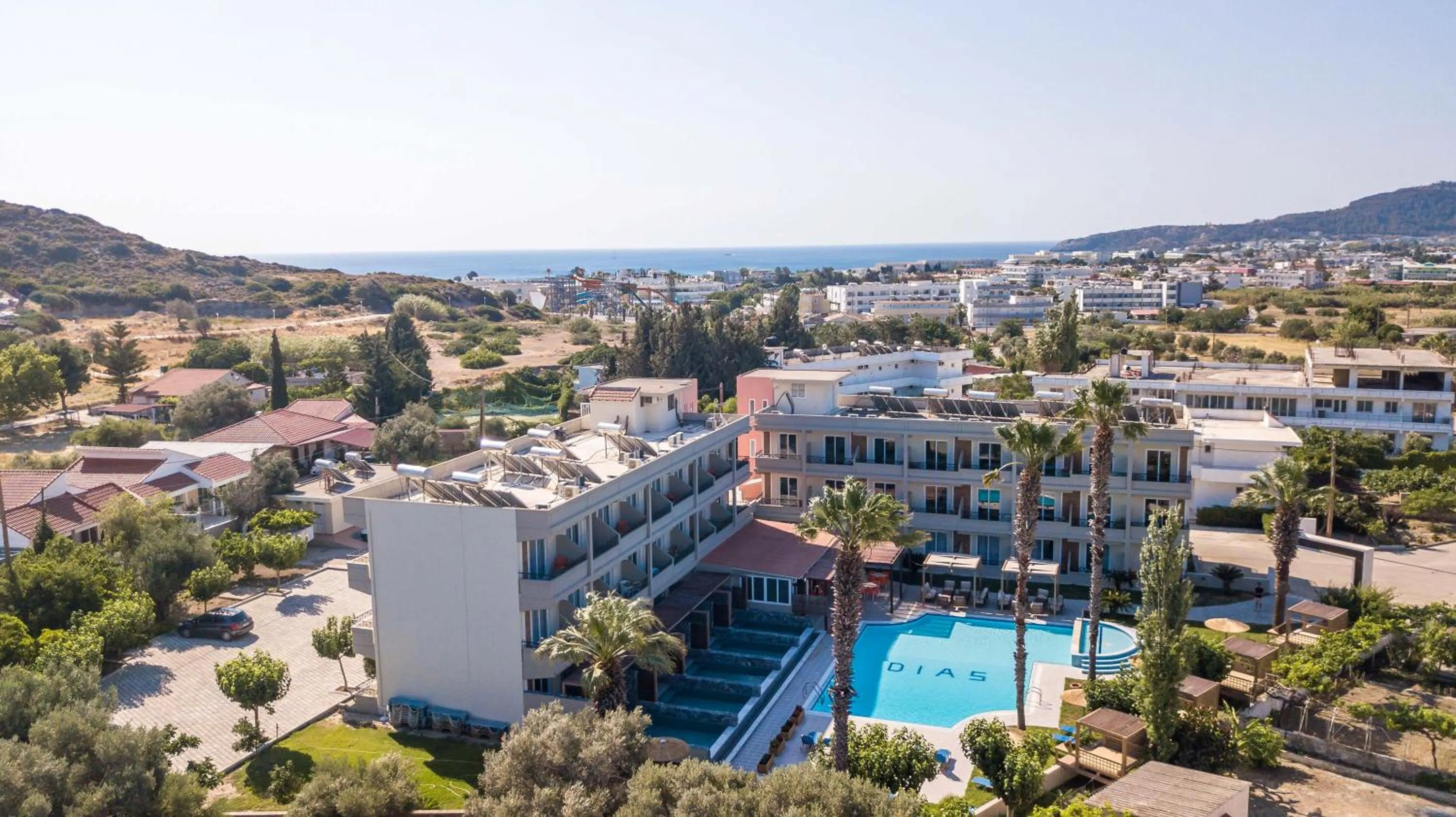 Dias Studios & Suites