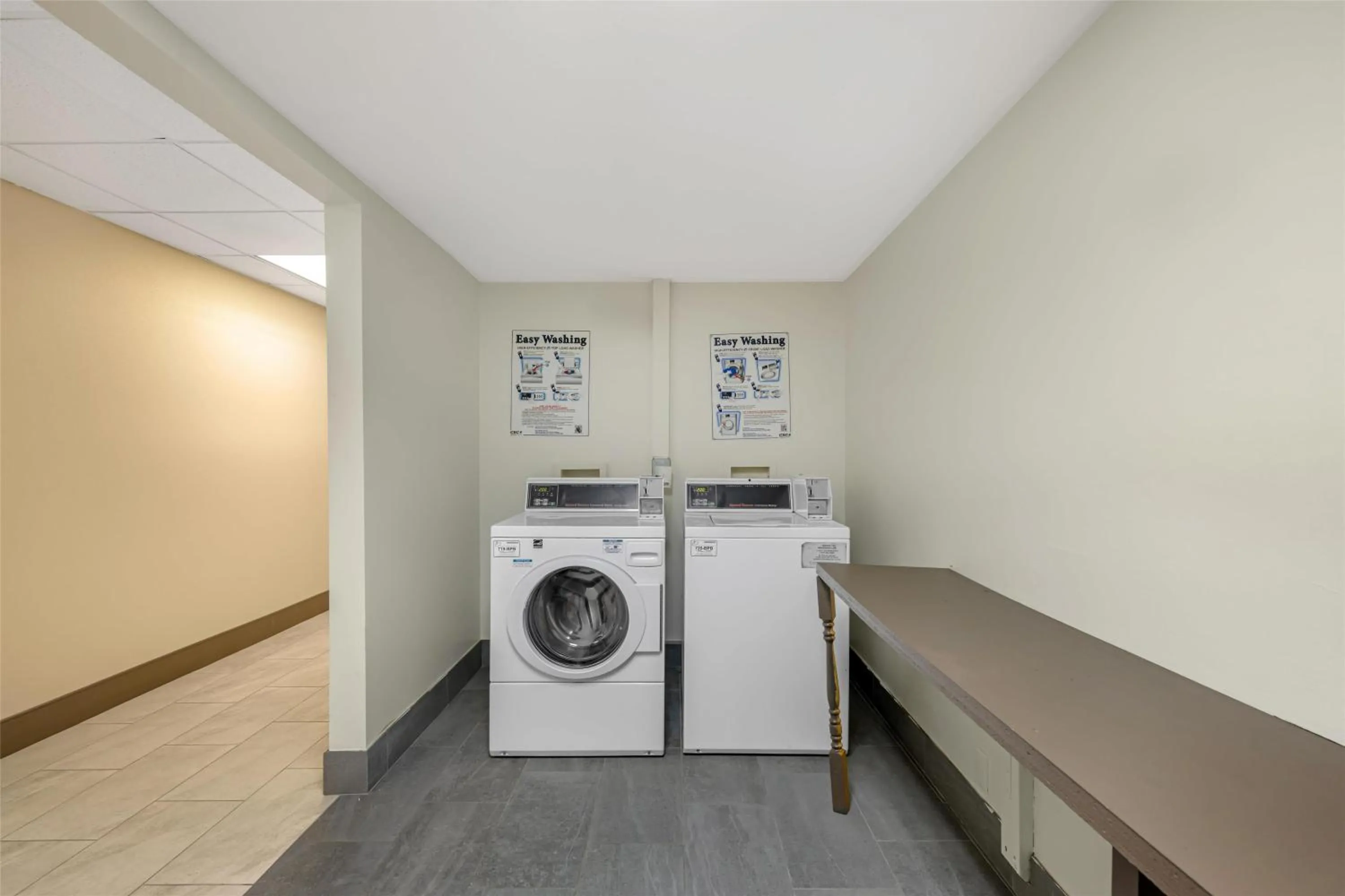 Property building in Best Western Plus York Hotel and Conference Center