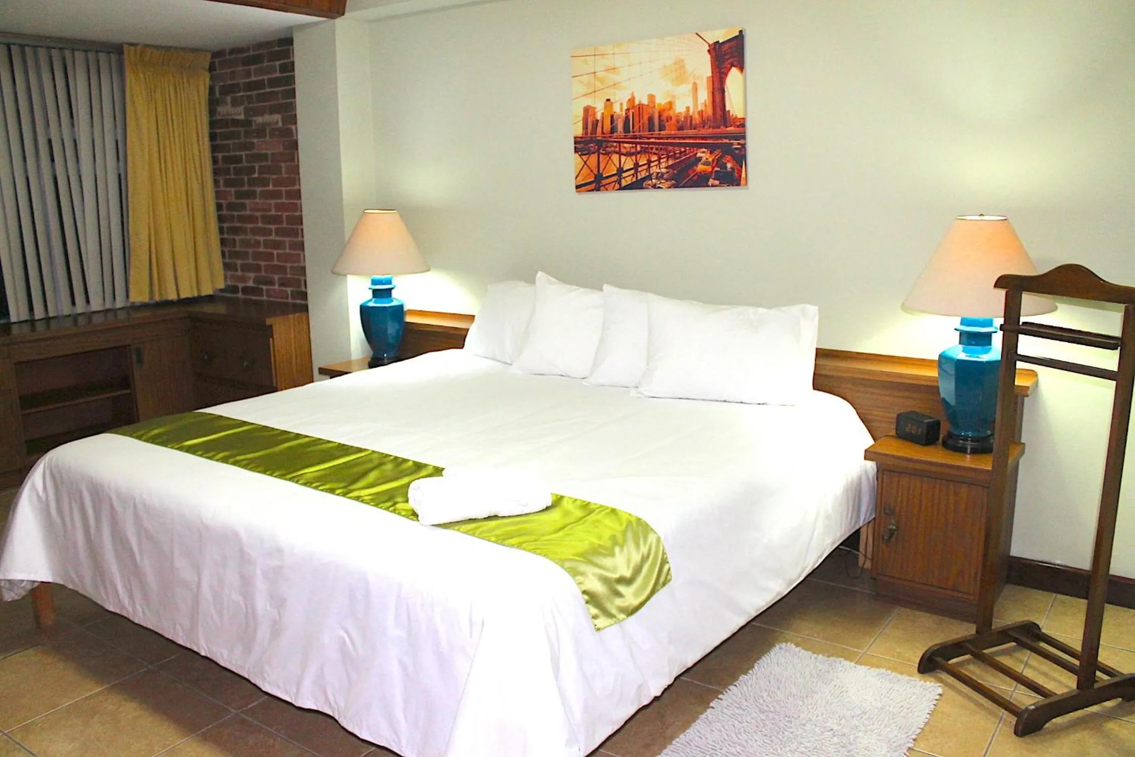 Bed in Apartamentos Reforma