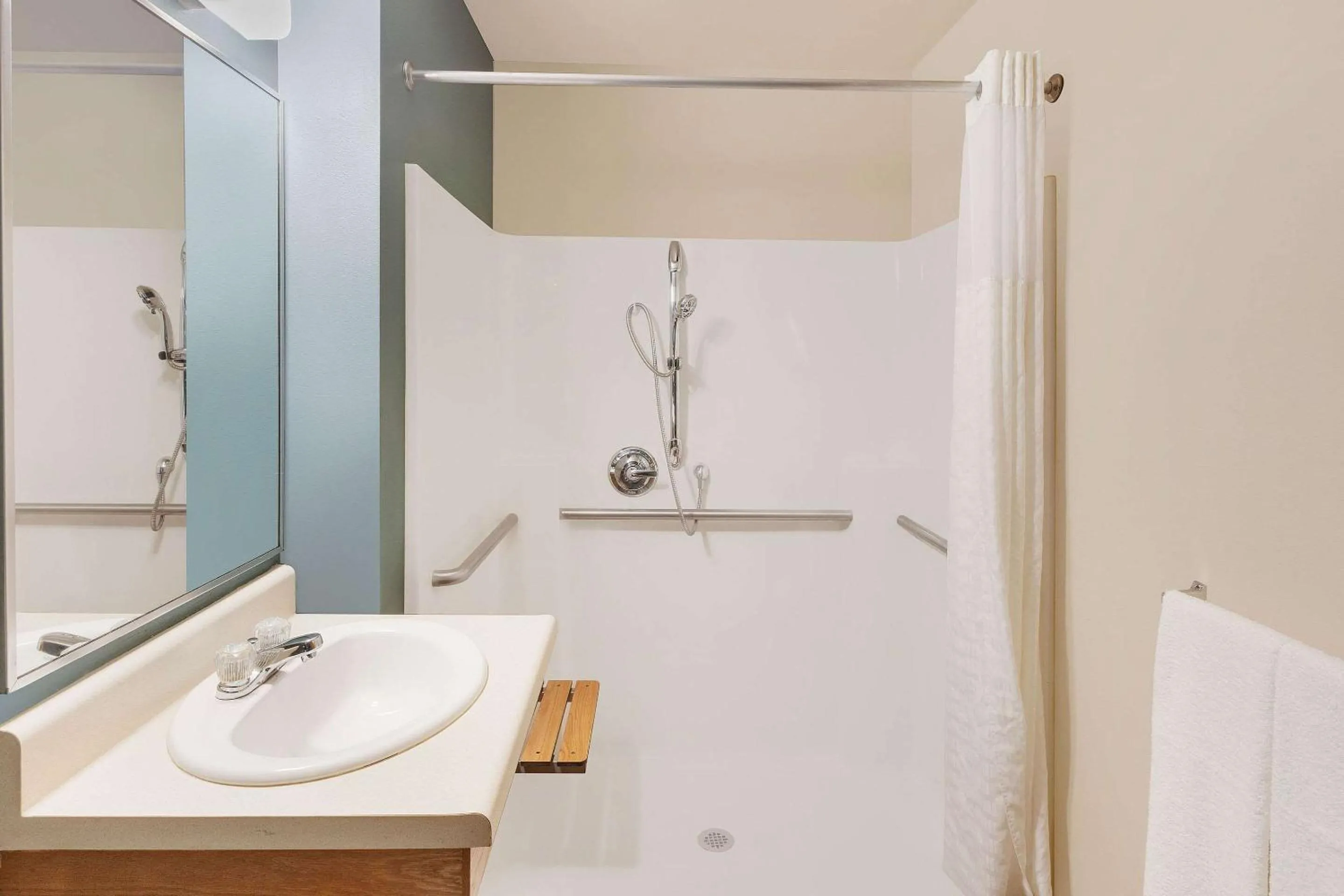 Bathroom in WoodSpring Suites Des Moines Pleasant Hill