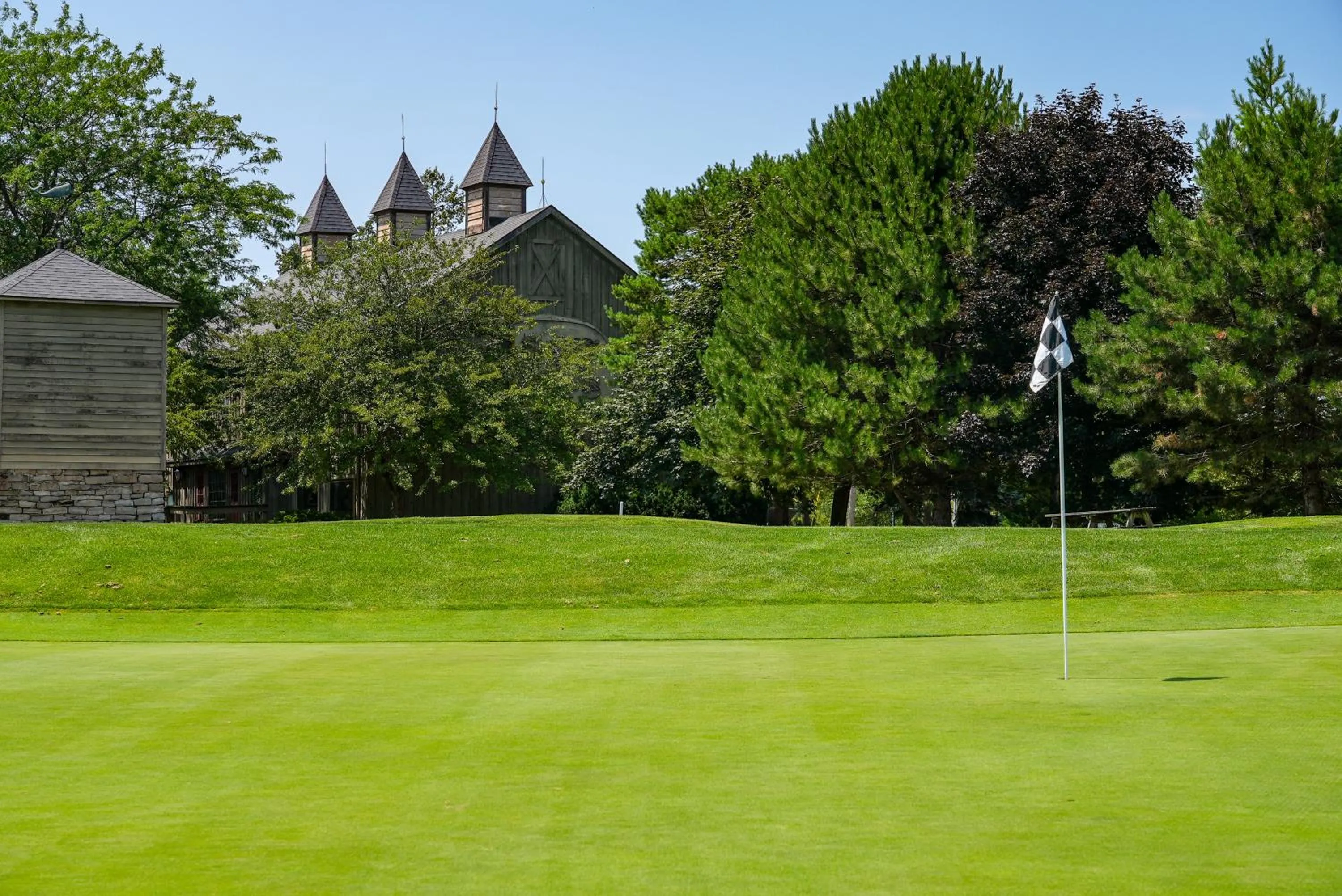 Golfcourse in Sawmill Creek by Cedar Point Resorts