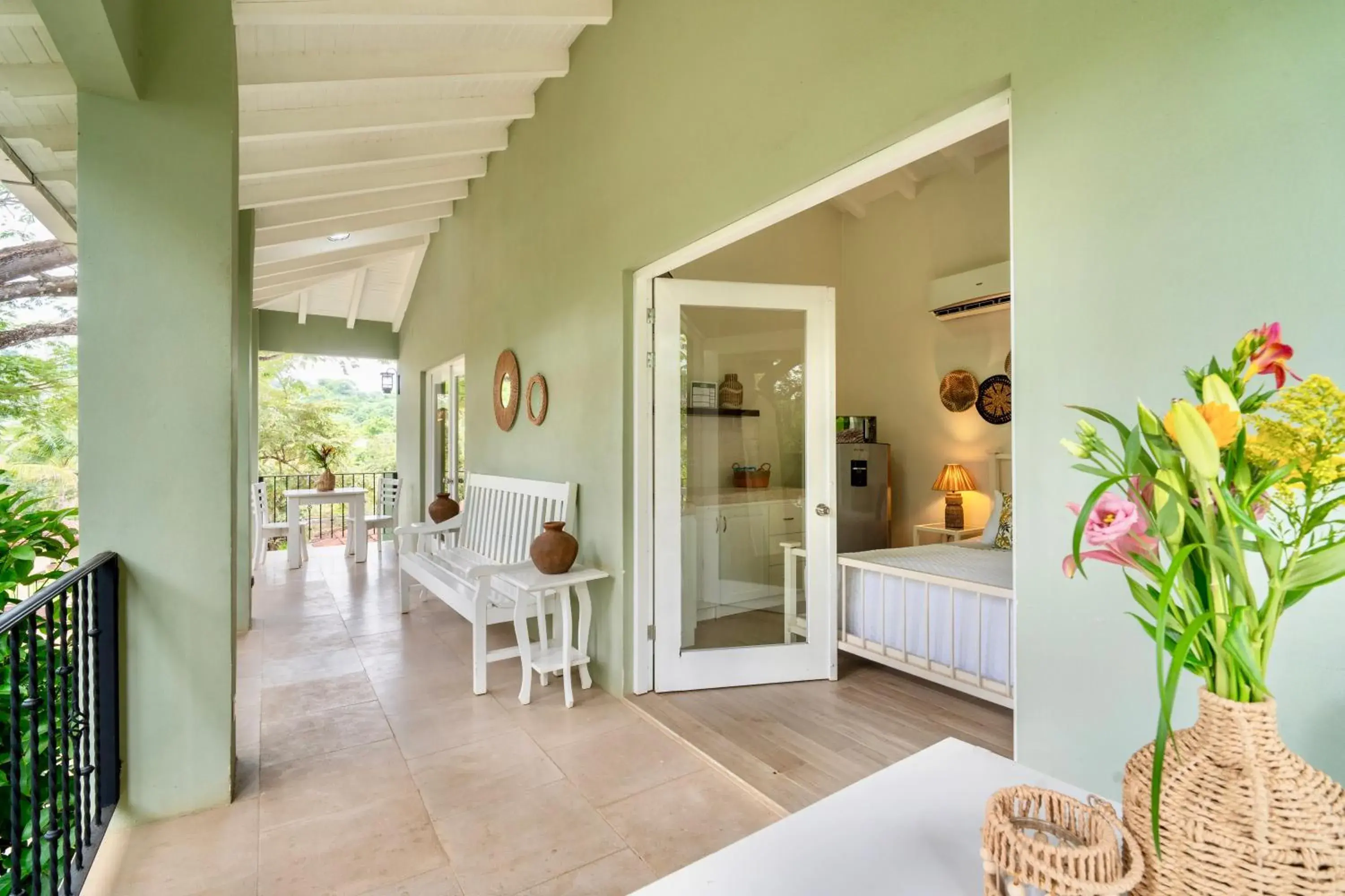 Double Room with Garden View in Hotel Casa Leona Double Room with Garden View in Hotel Casa Leona