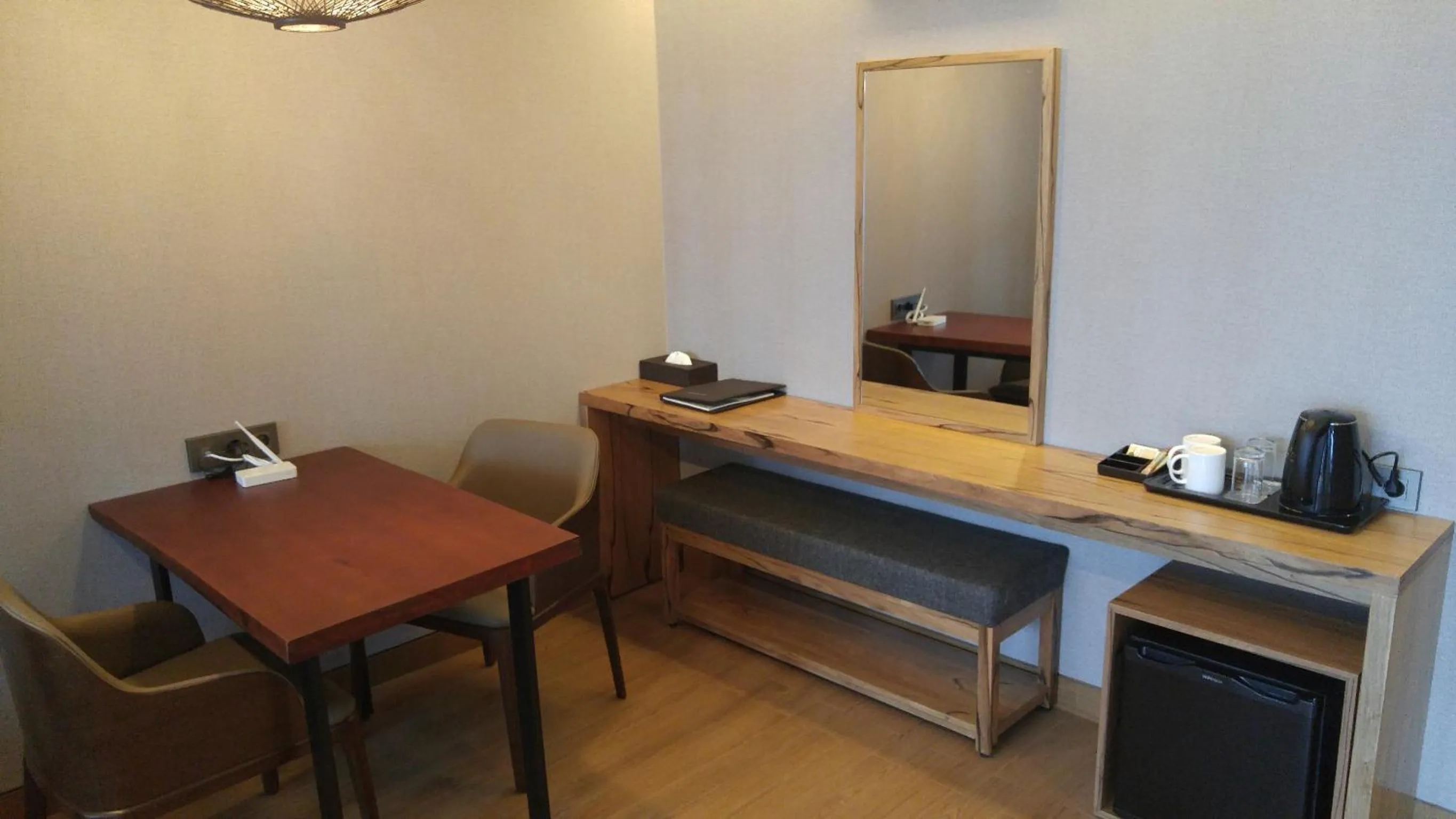 Dining area in J Square Hotel and Wedding